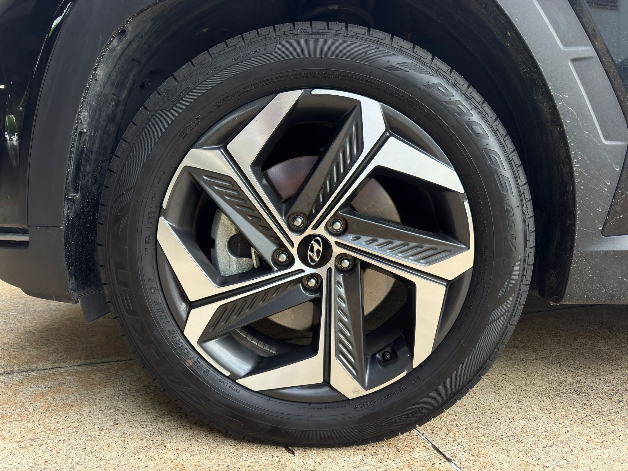 2024 Hyundai Tucson SEL Black at Classic Chevrolet Galveston