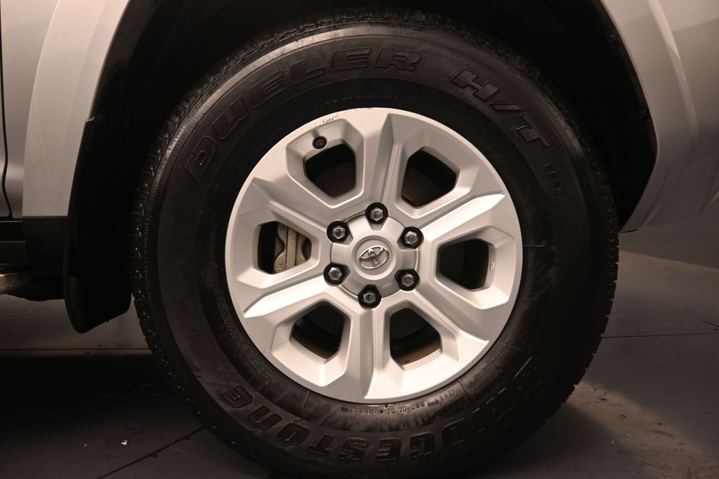 2016 Toyota 4Runner SR5 Premium Silver at Autostrade