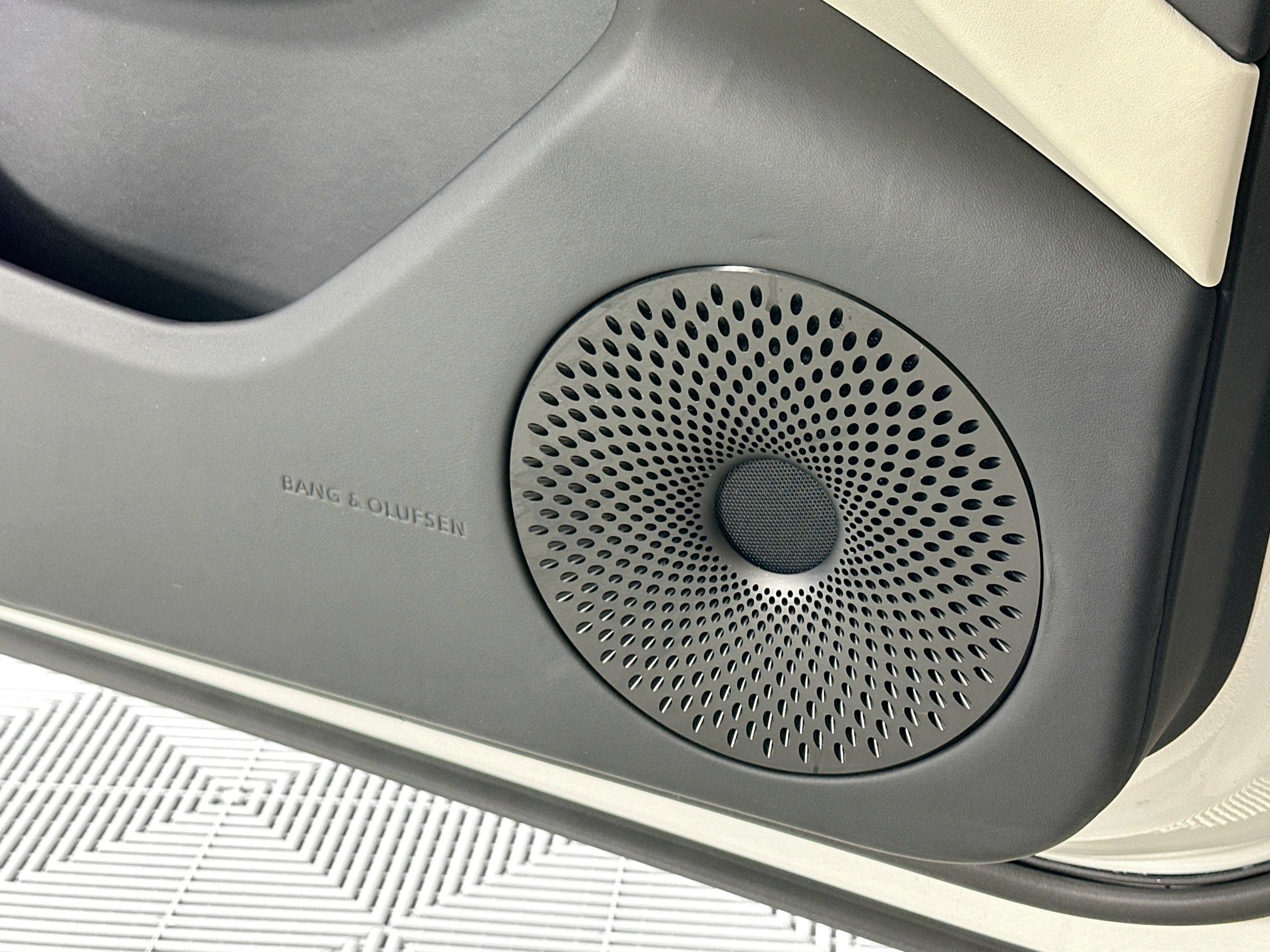 new 2025 Bentley Flying Spur car