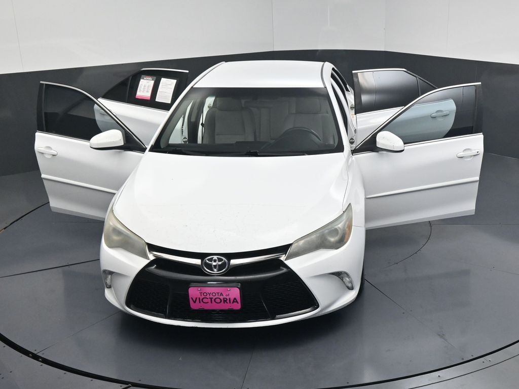 2017 Toyota Camry SE Silver at Emmons Autoplex