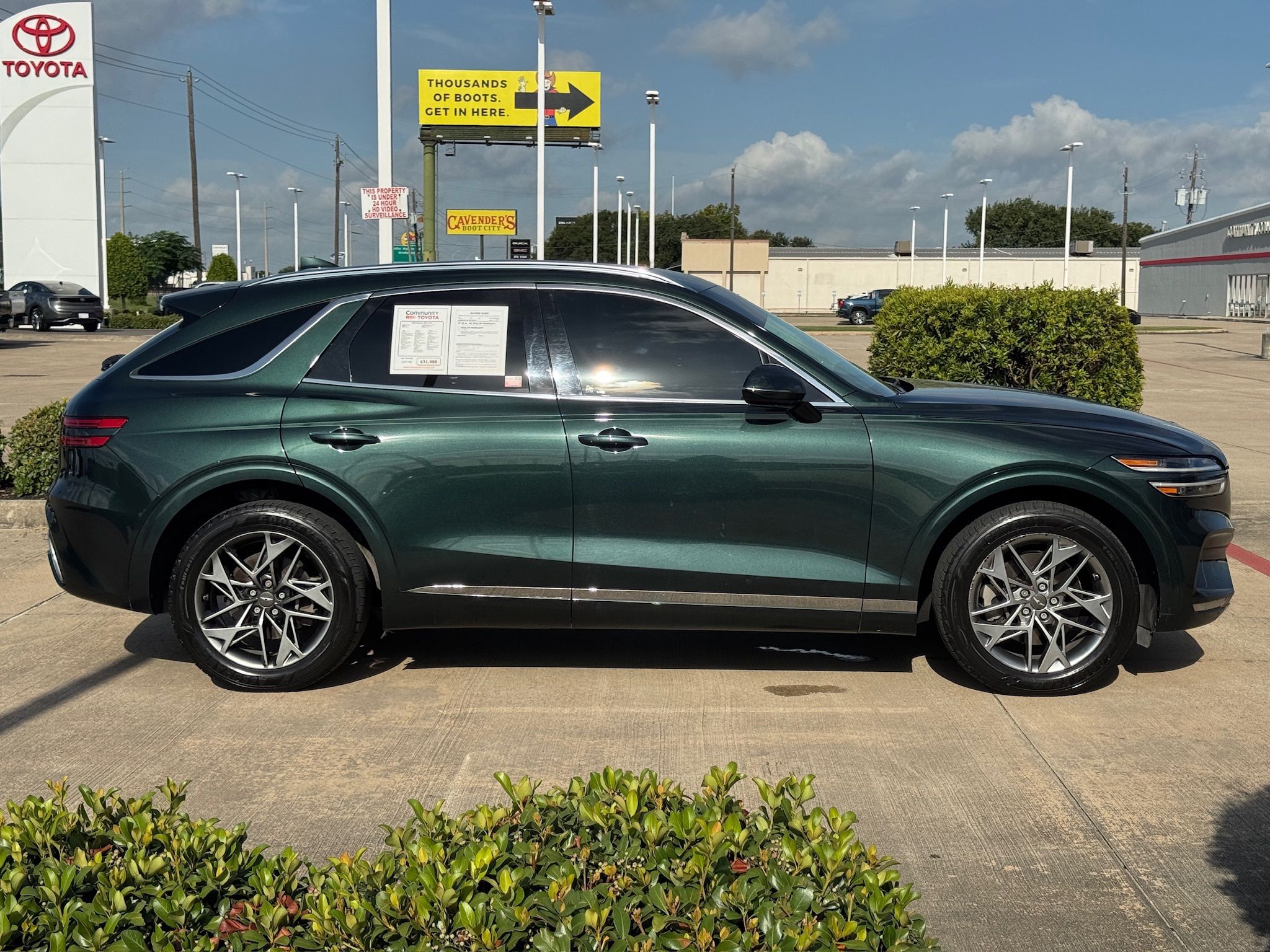 2022 Genesis GV70 2.5T Green at Emmons Autoplex