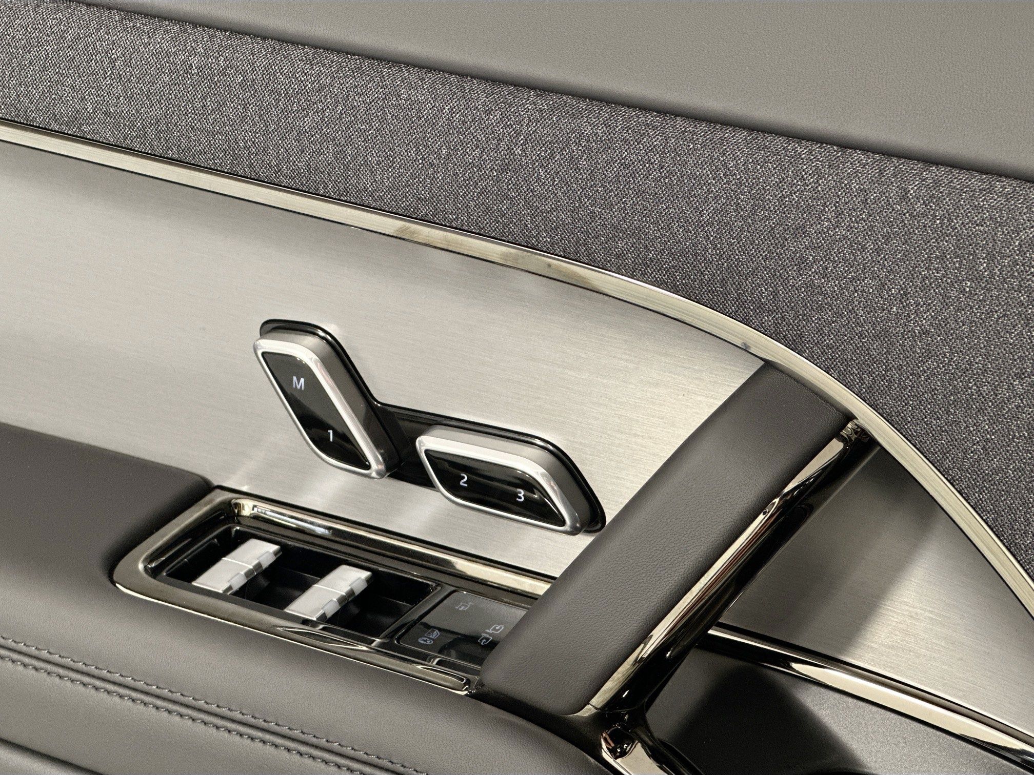 new 2026 Land Rover Range Rover Sport car, priced at $89,120