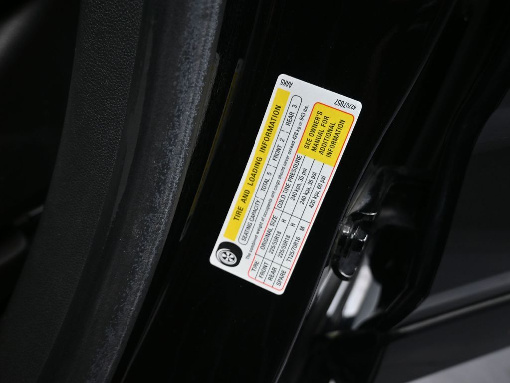 2022 Buick Encore GX Select Black at Community Kia