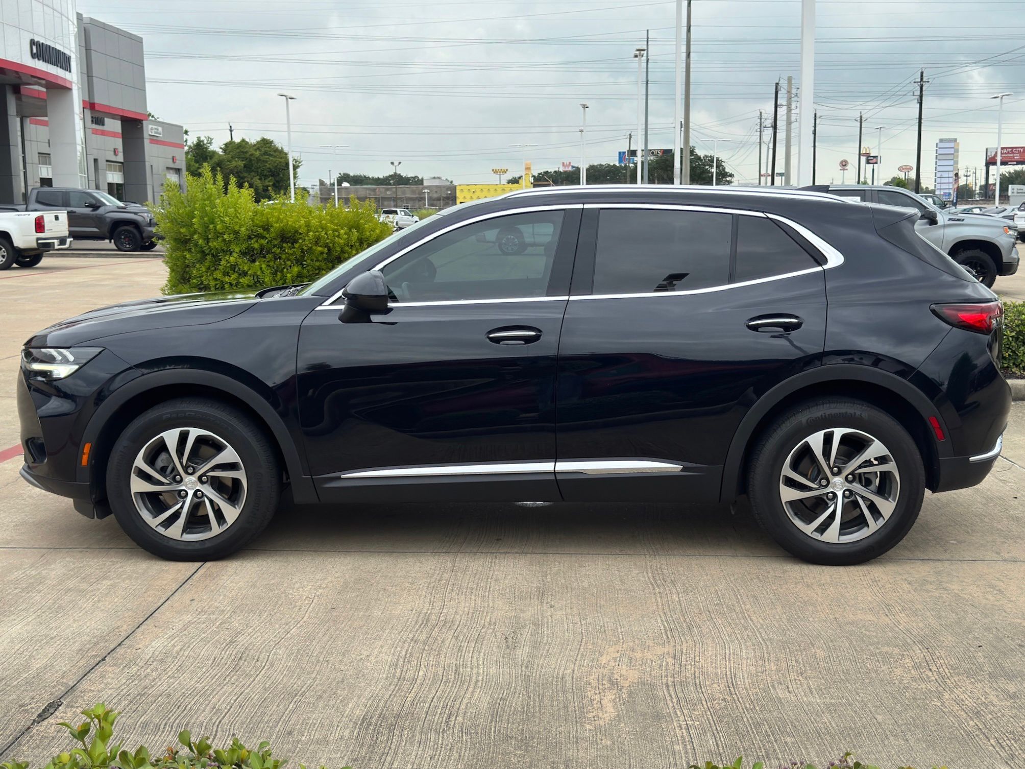 2021 Buick Envision Essence - 11