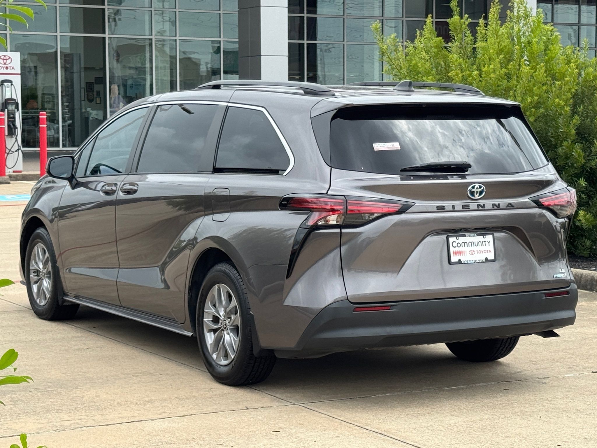 2022 Toyota Sienna LE Gray at Monument Chevrolet