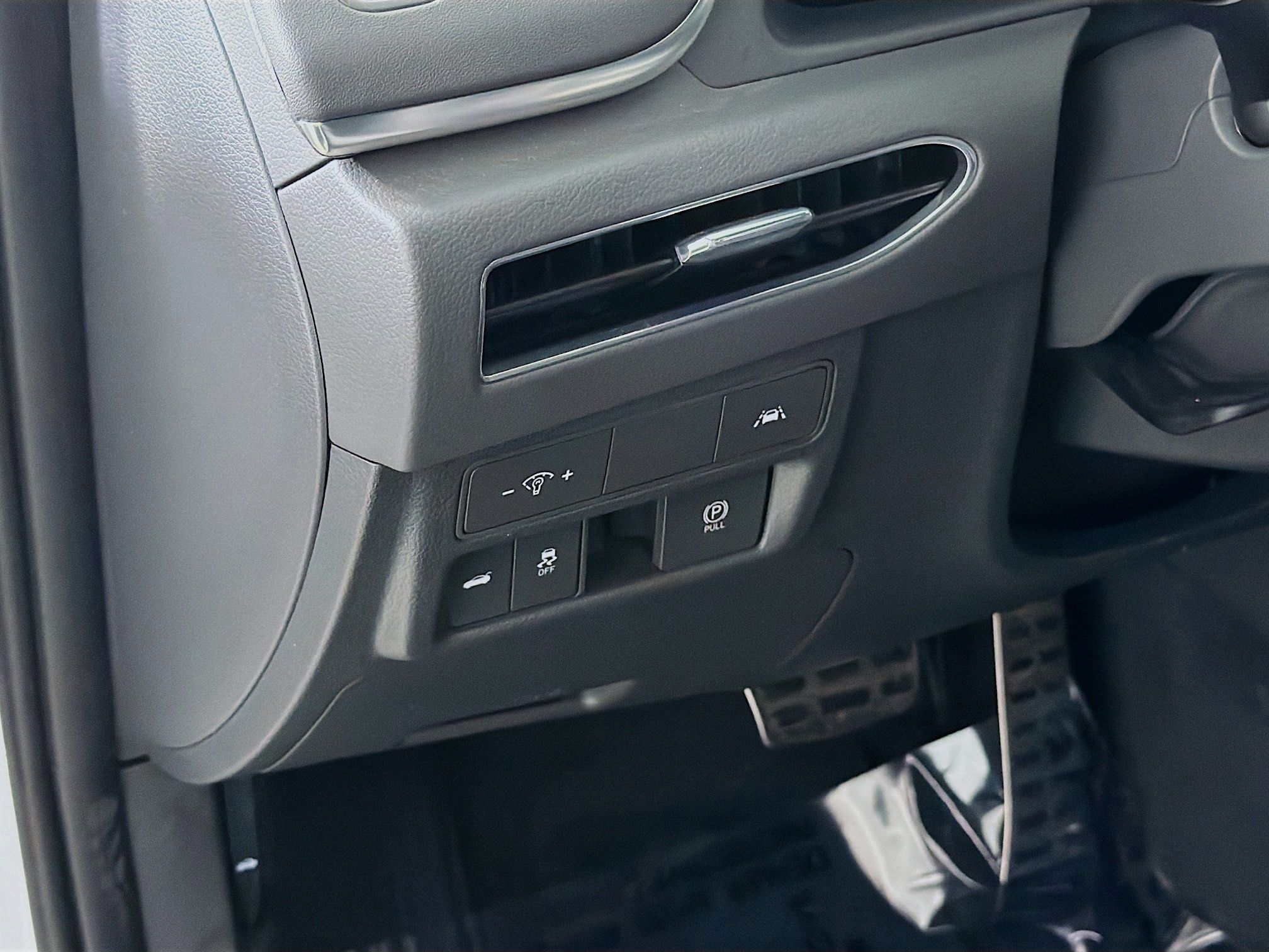 2023 Hyundai Sonata SEL Plus White at DeMontrond Ford