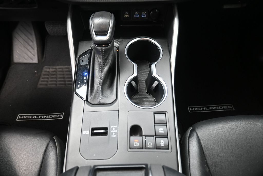 2023 Toyota Highlander Hybrid XLE Gray at Toyota of Victoria