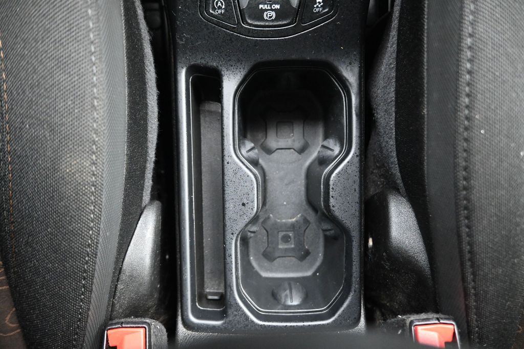 2023 Jeep Renegade Latitude White at Classic Elite Chevrolet Sugar Land