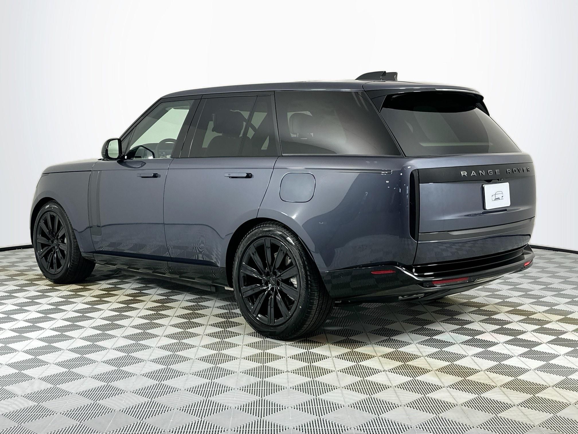 new 2026 Land Rover Range Rover Plug-In Hybrid car, priced at $135,525