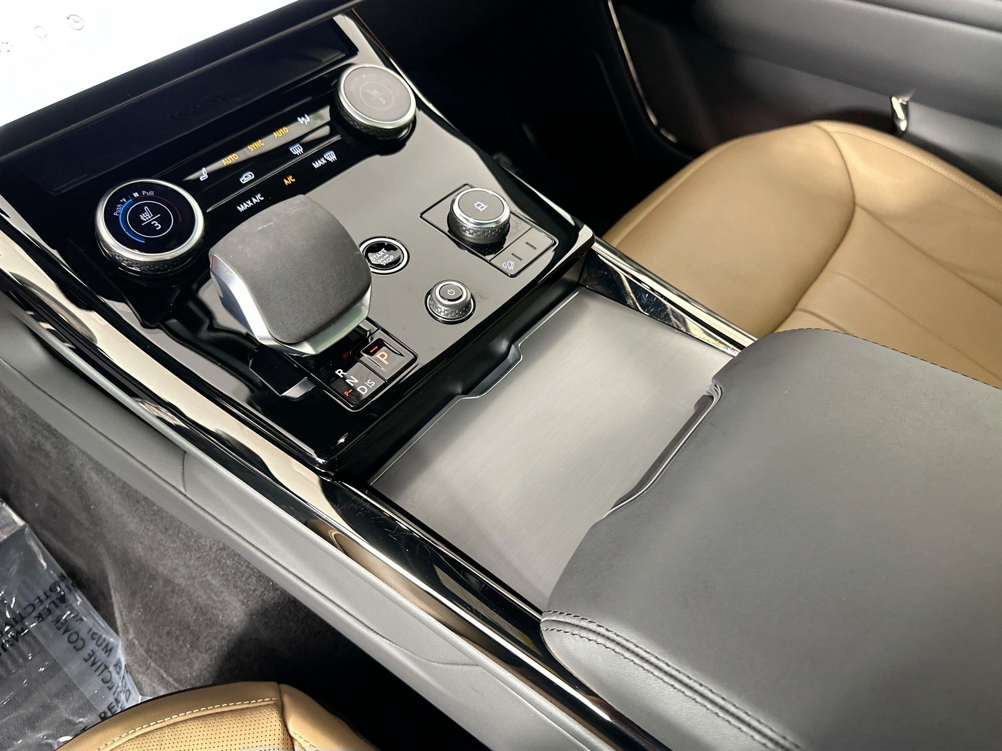 used 2023 Land Rover Range Rover Sport car, priced at $76,998
