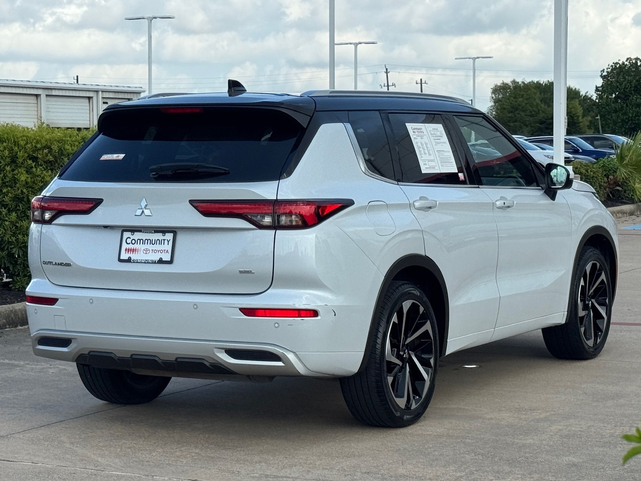 2023 Mitsubishi Outlander SEL  at North Houston Mitsubishi
