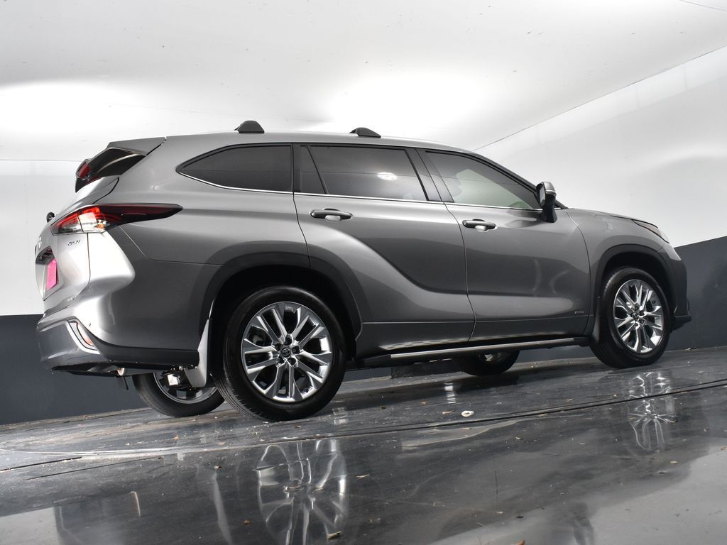 2025 Toyota Highlander Hybrid Limited Gray at Toyota of Victoria