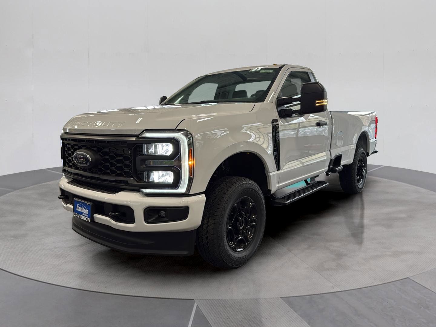 2026 Ford F-350SD 