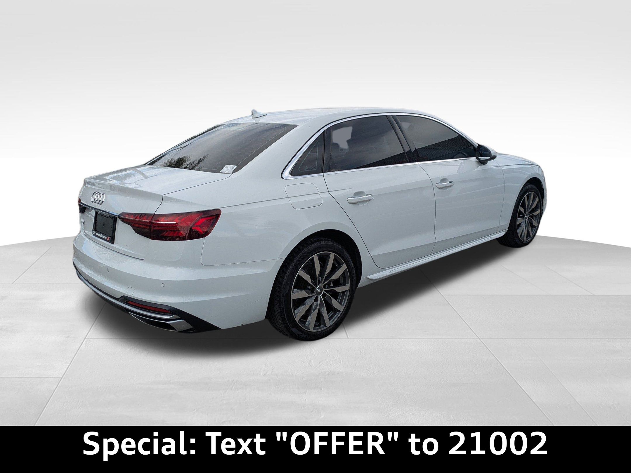 2020 Audi A4 40 Premium Plus photo 3