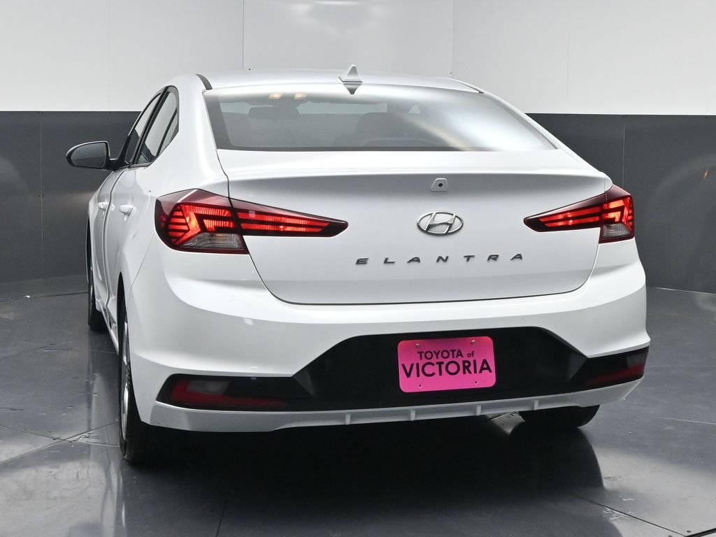 2020 Hyundai Elantra SEL White at Baytown Hyundai