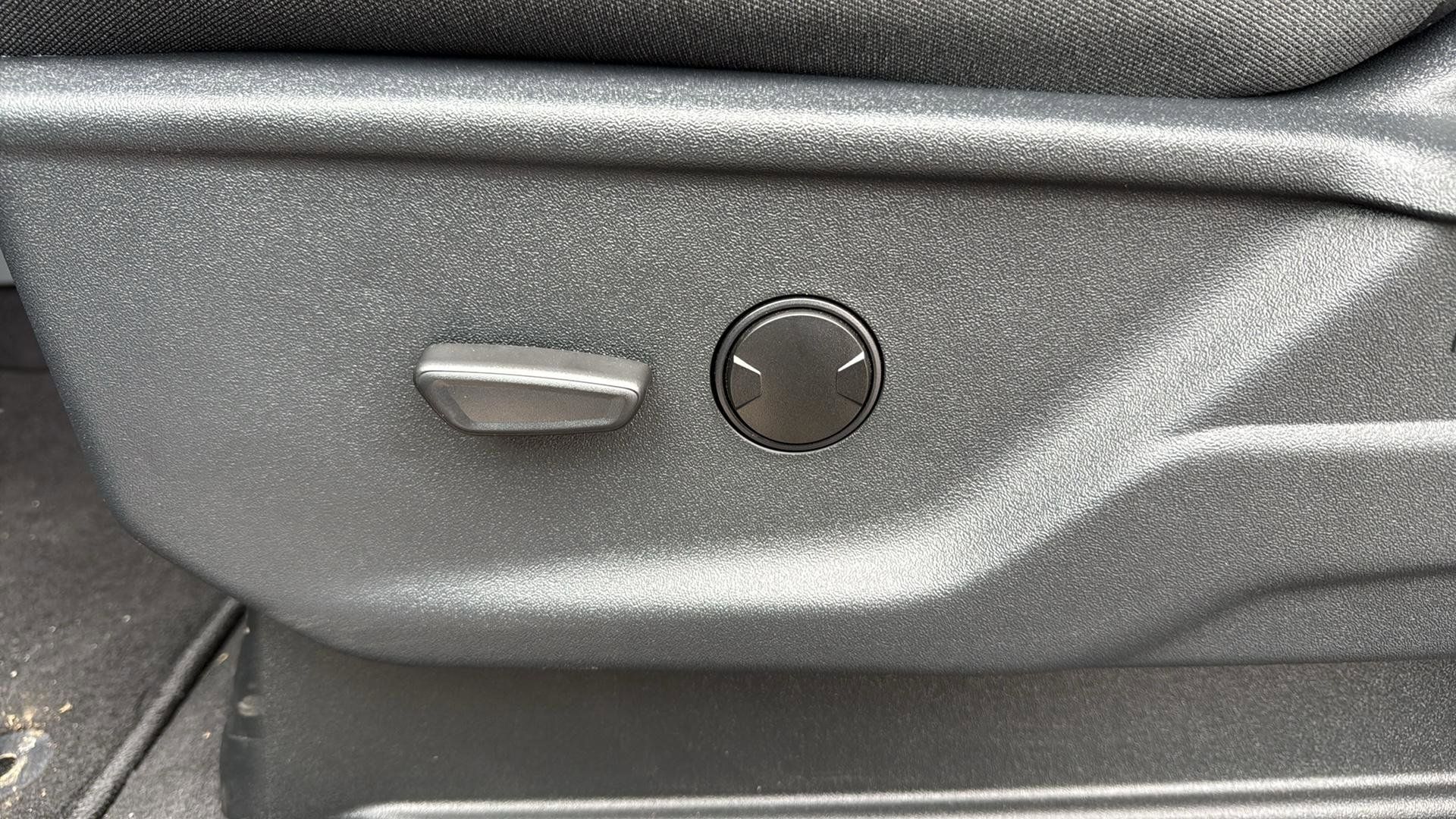 2026 Ford F-350 Super Duty XLT - Photo 27