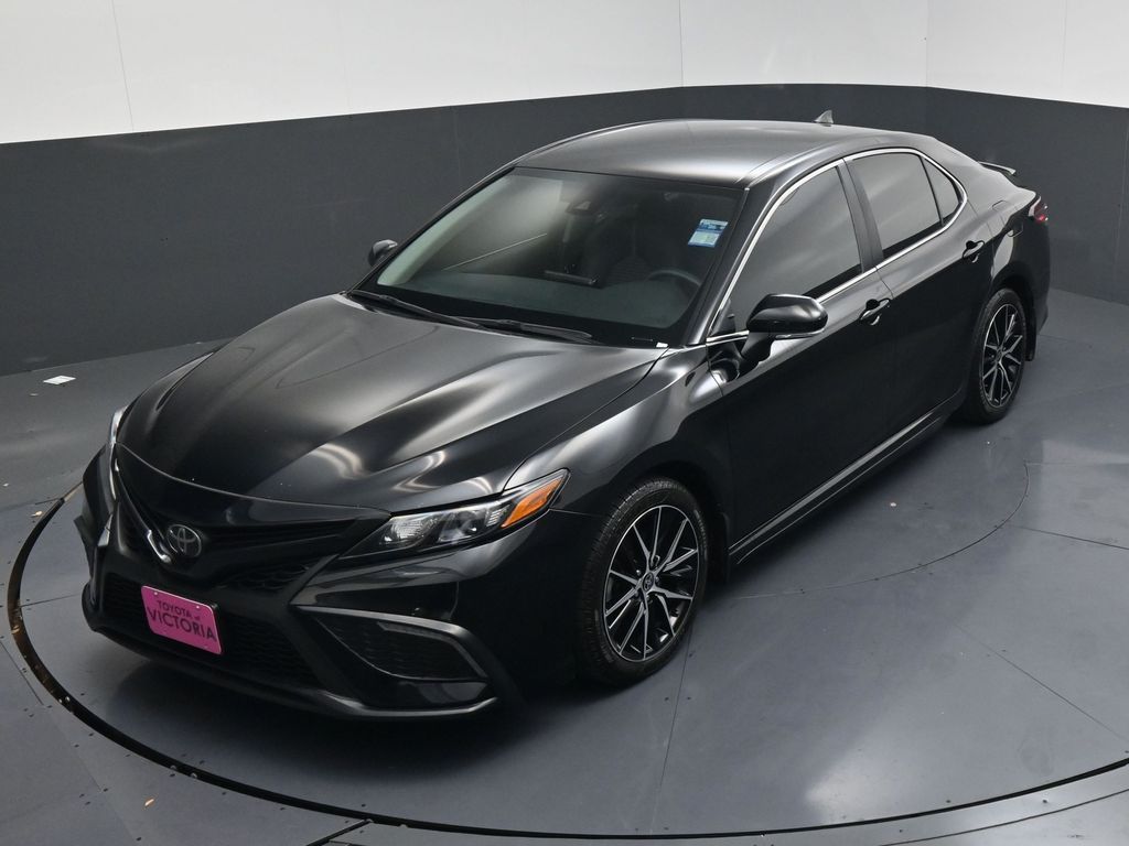 2024 Toyota Camry SE - 11