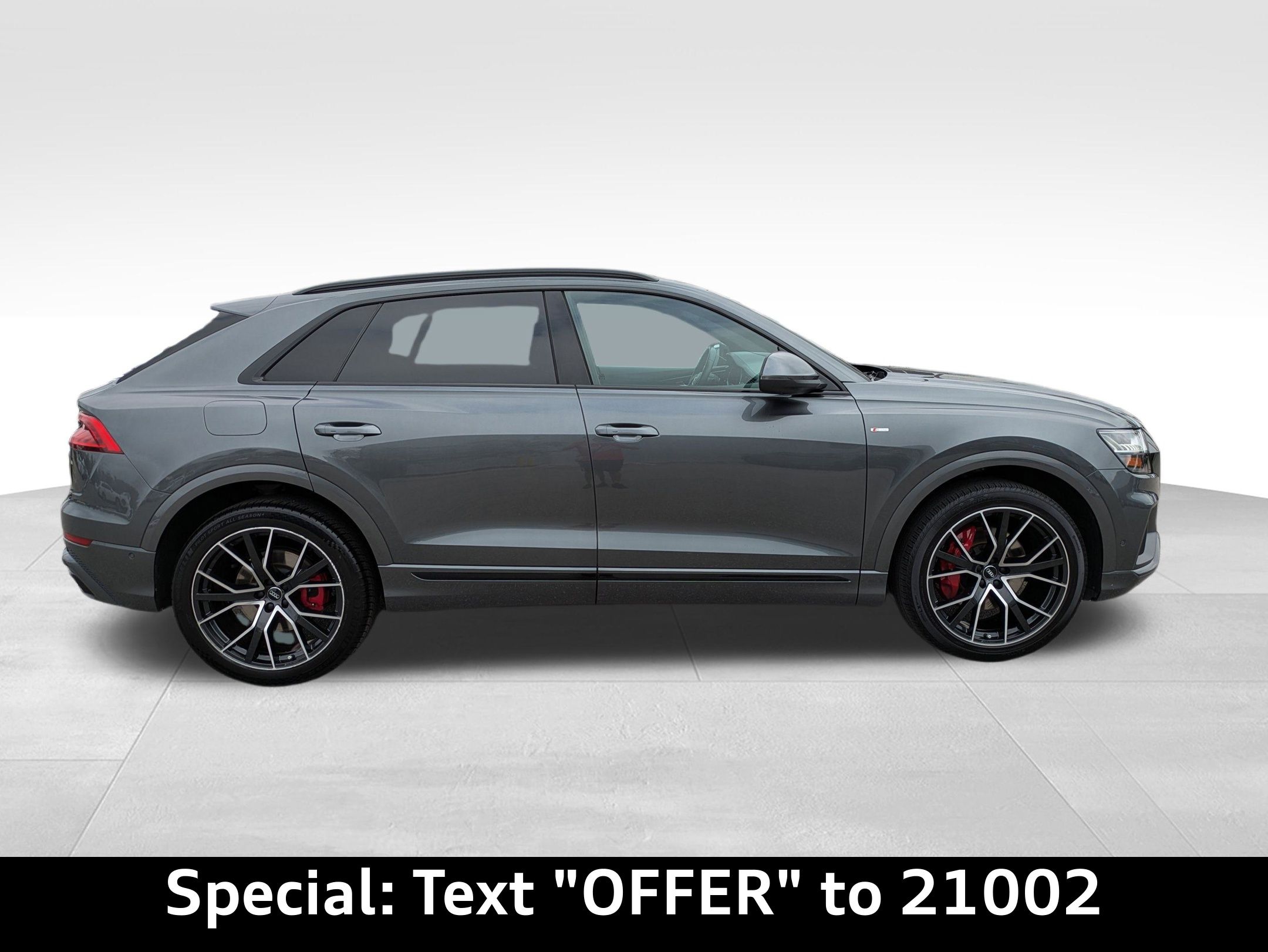 2020 Audi Q8 55 Prestige photo 2