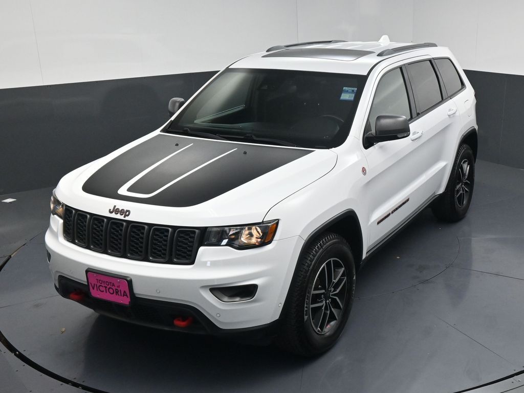 2019 Jeep Grand Cherokee Trailhawk White at Genesis of Spring