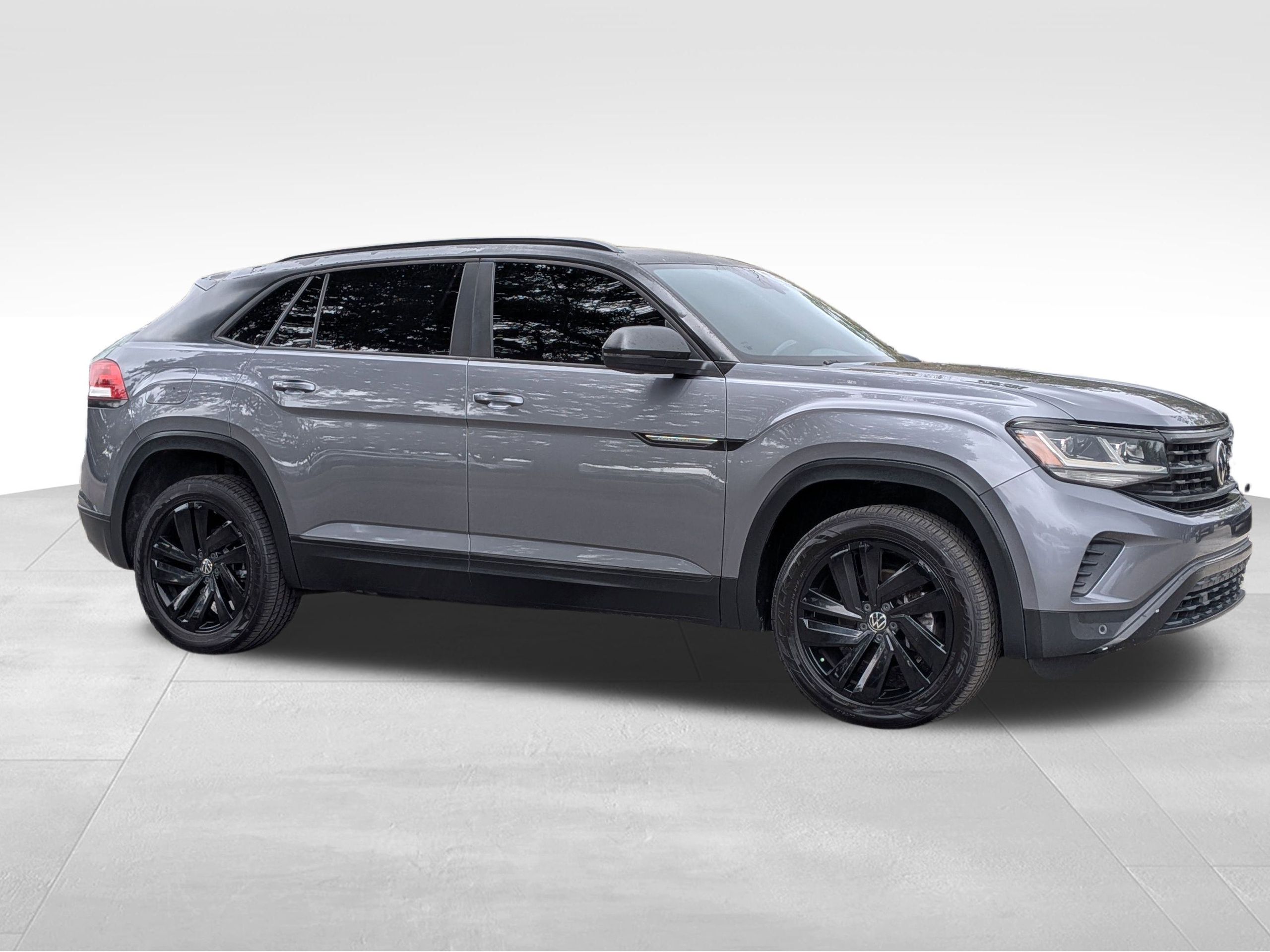 2020 Volkswagen Atlas Cross Sport SE w/Tech's photo