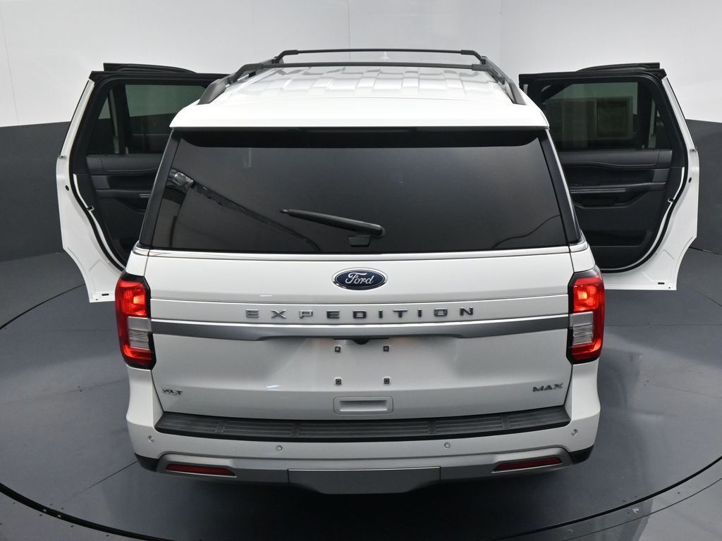 2022 Ford Expedition Max XLT White at River Oaks CDJR