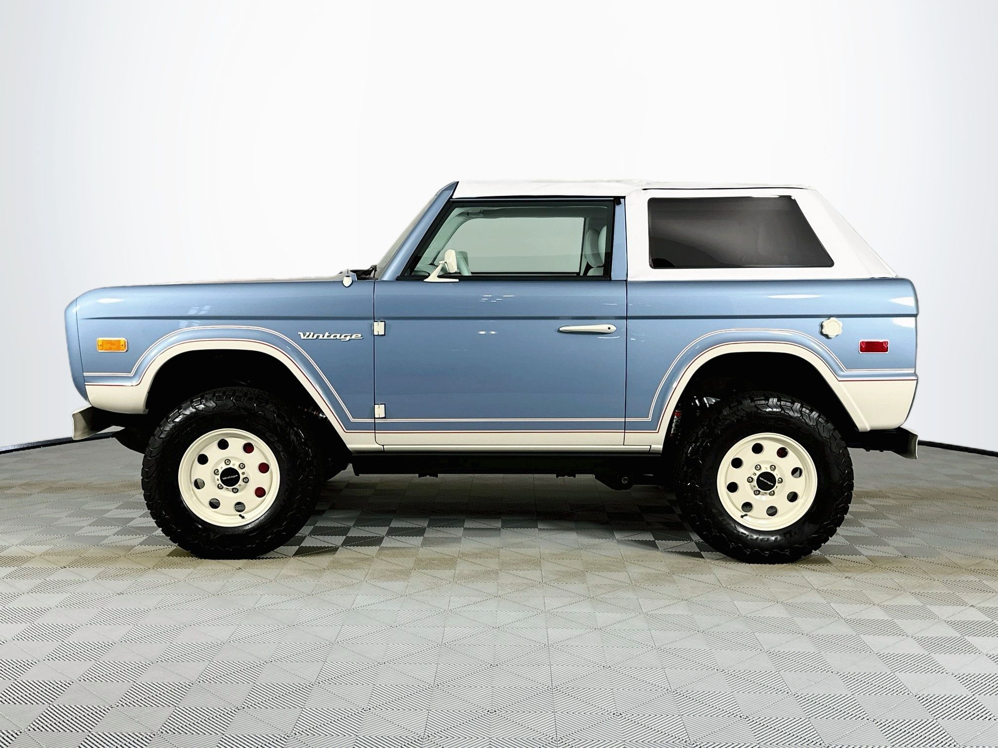 used 2025 Ford Bronco car, priced at $329,345