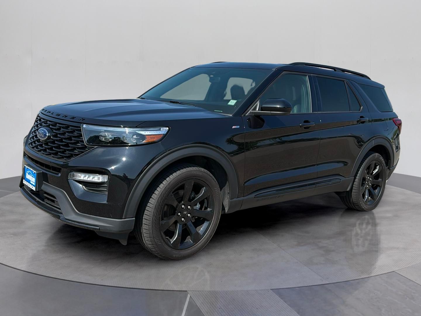2024 Ford Explorer ST-Line