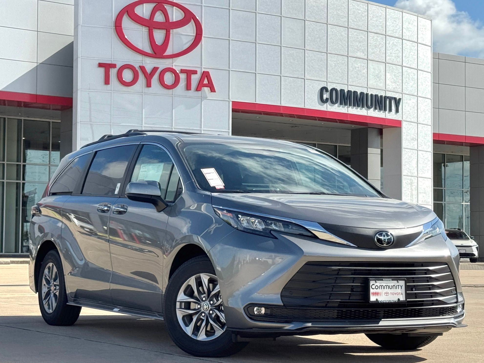 2026 Toyota Sienna XLE  at Community Toyota