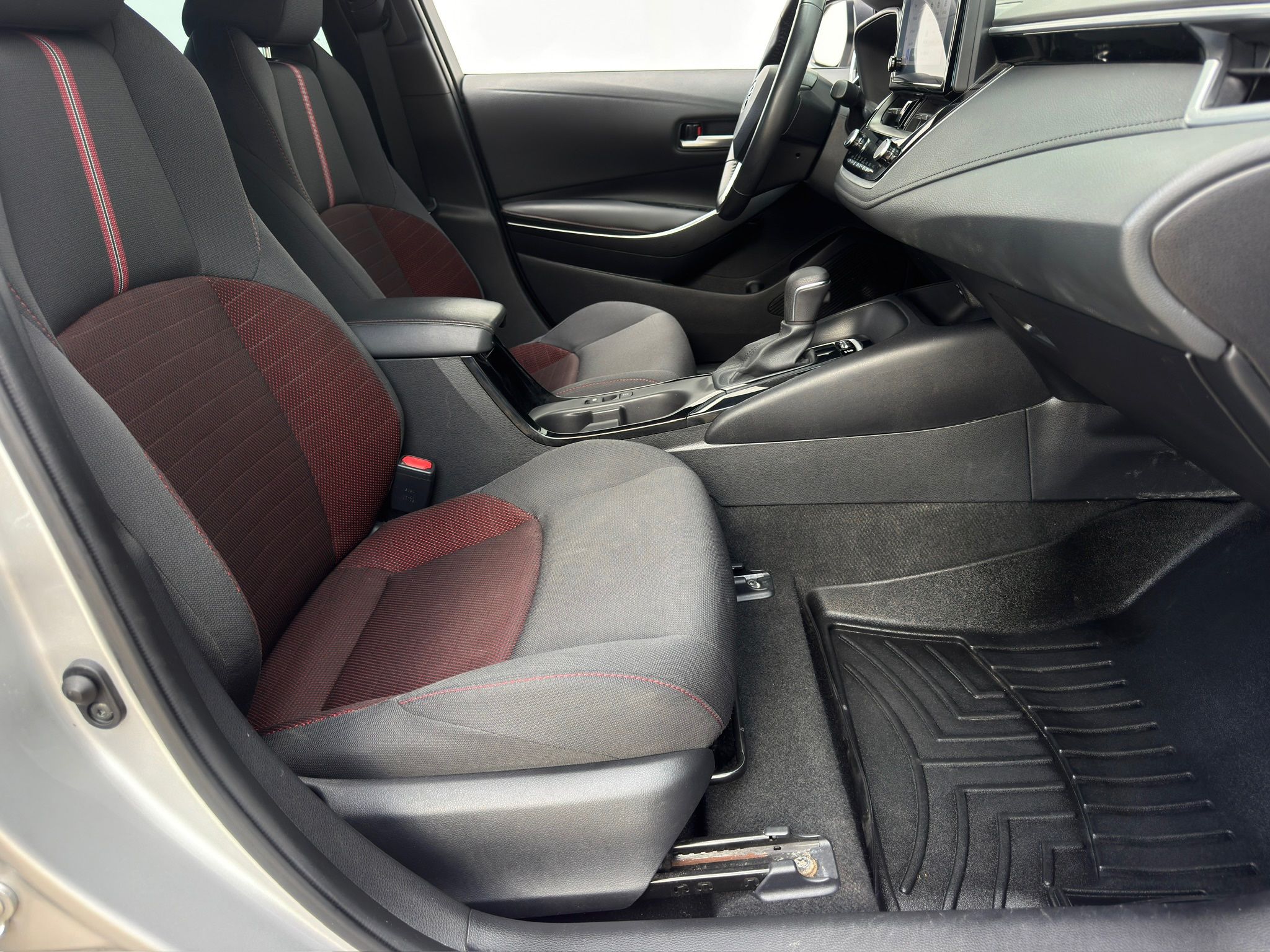 2023 Toyota Corolla SE Silver at Don McGill Toyota