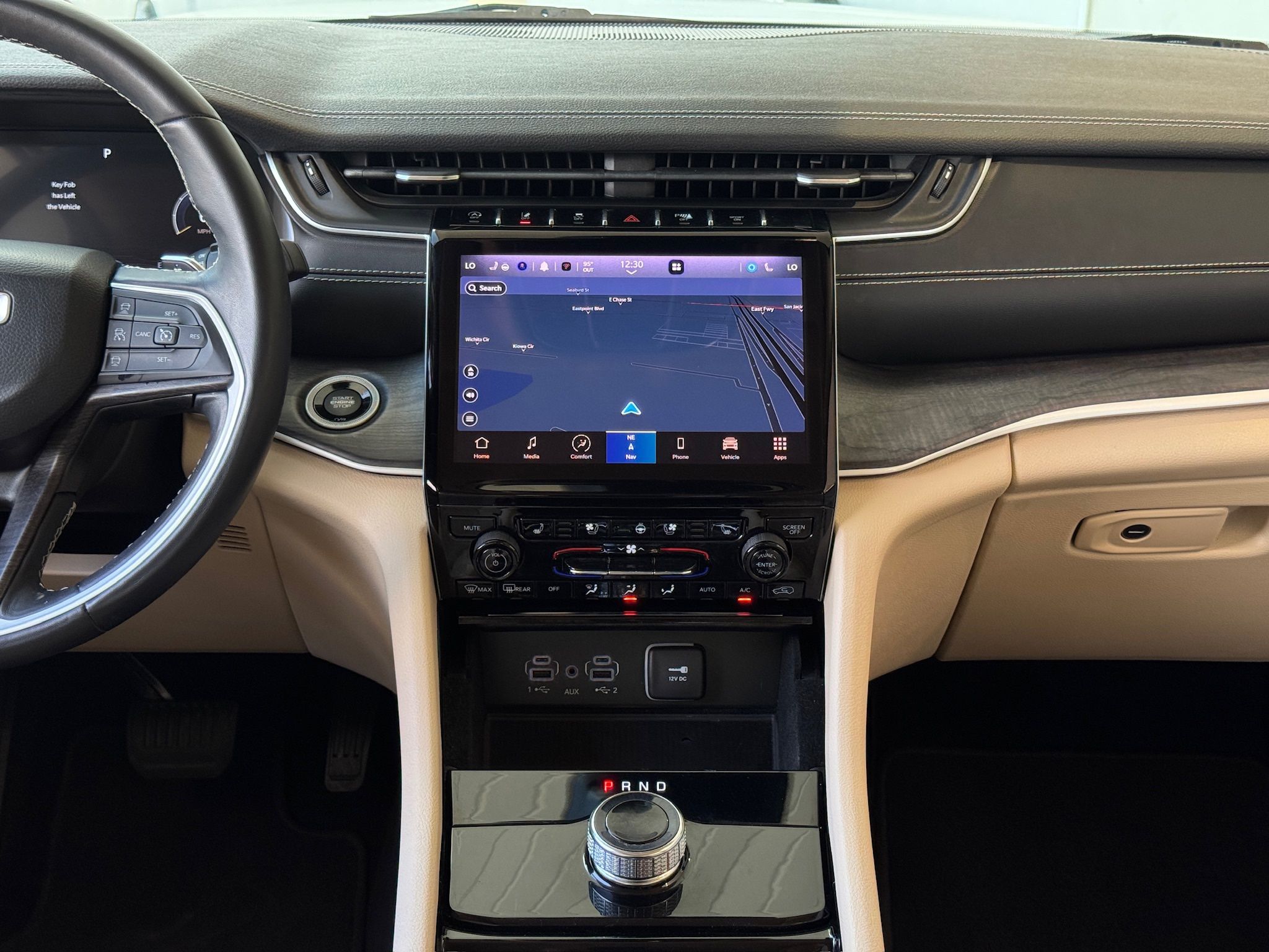 2022 Jeep Grand Cherokee Limited - 4