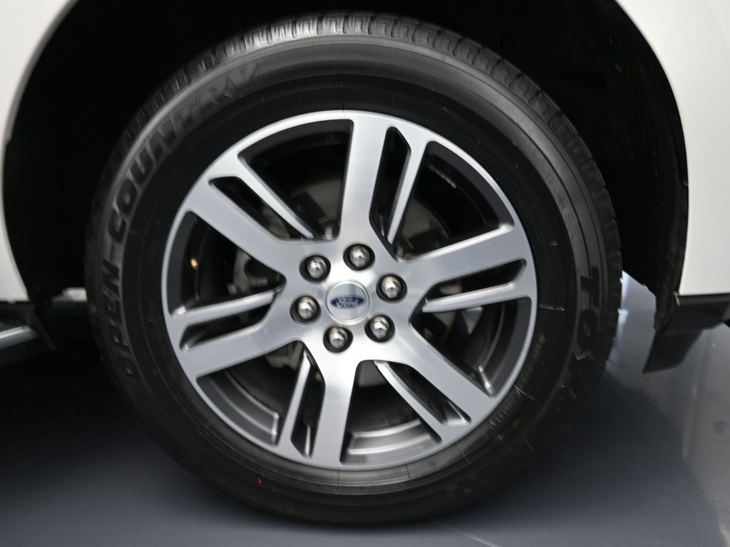 2022 Ford Expedition Max XLT White at River Oaks CDJR