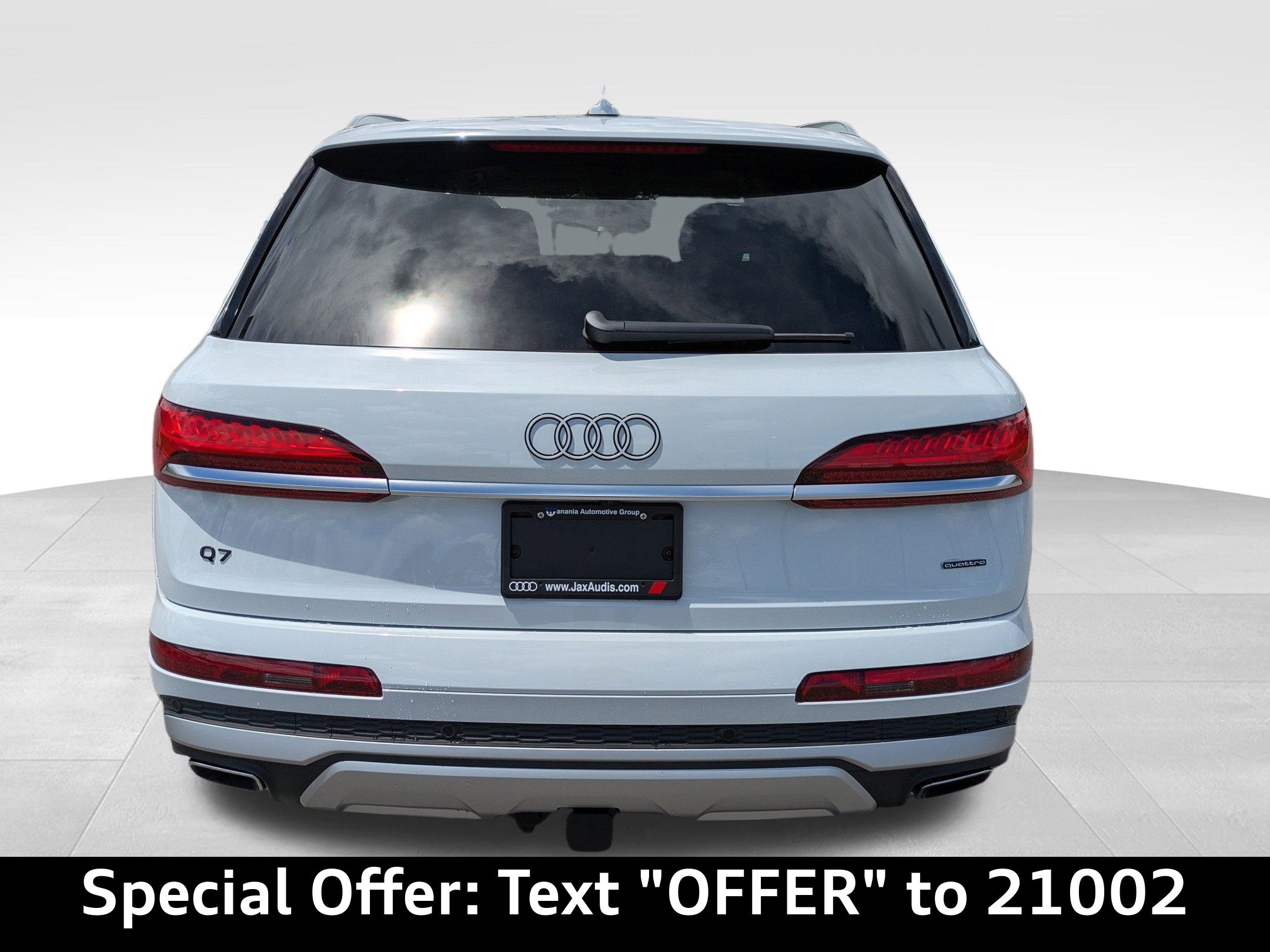 2025 Audi Q7 55 Premium Plus photo 4