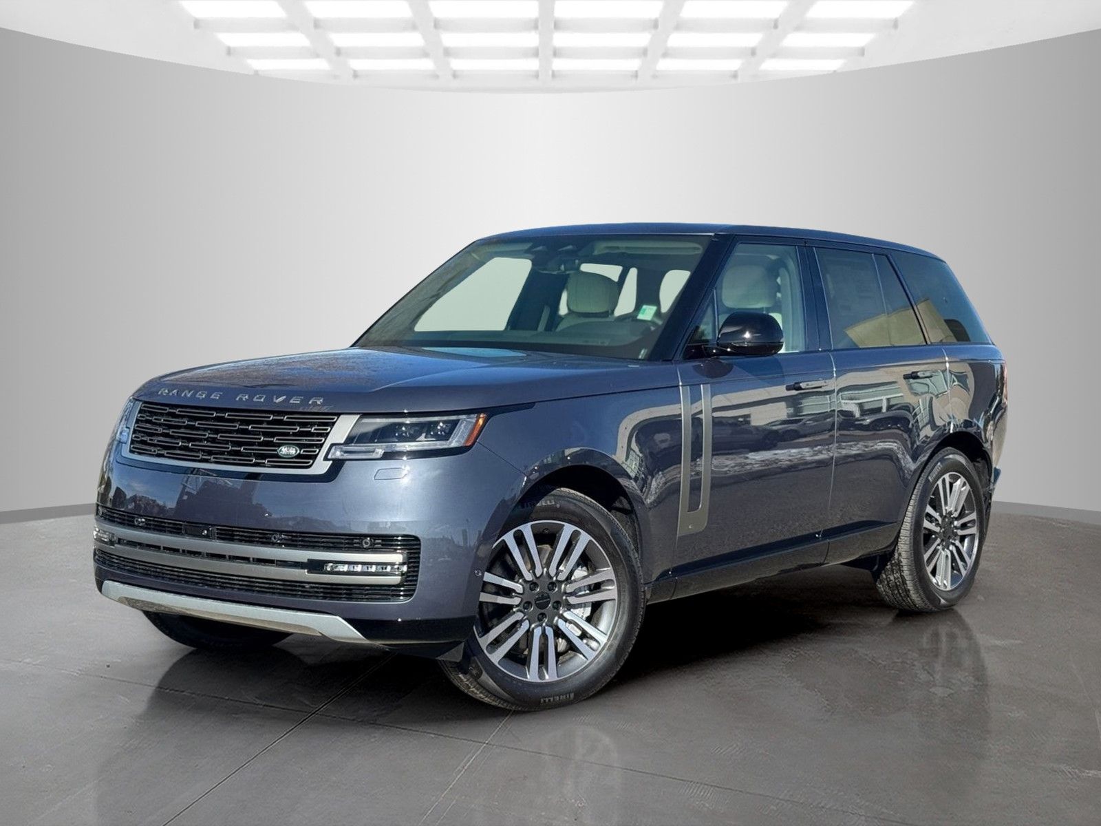 2026 Land Rover Range Rover P530 SE AWD