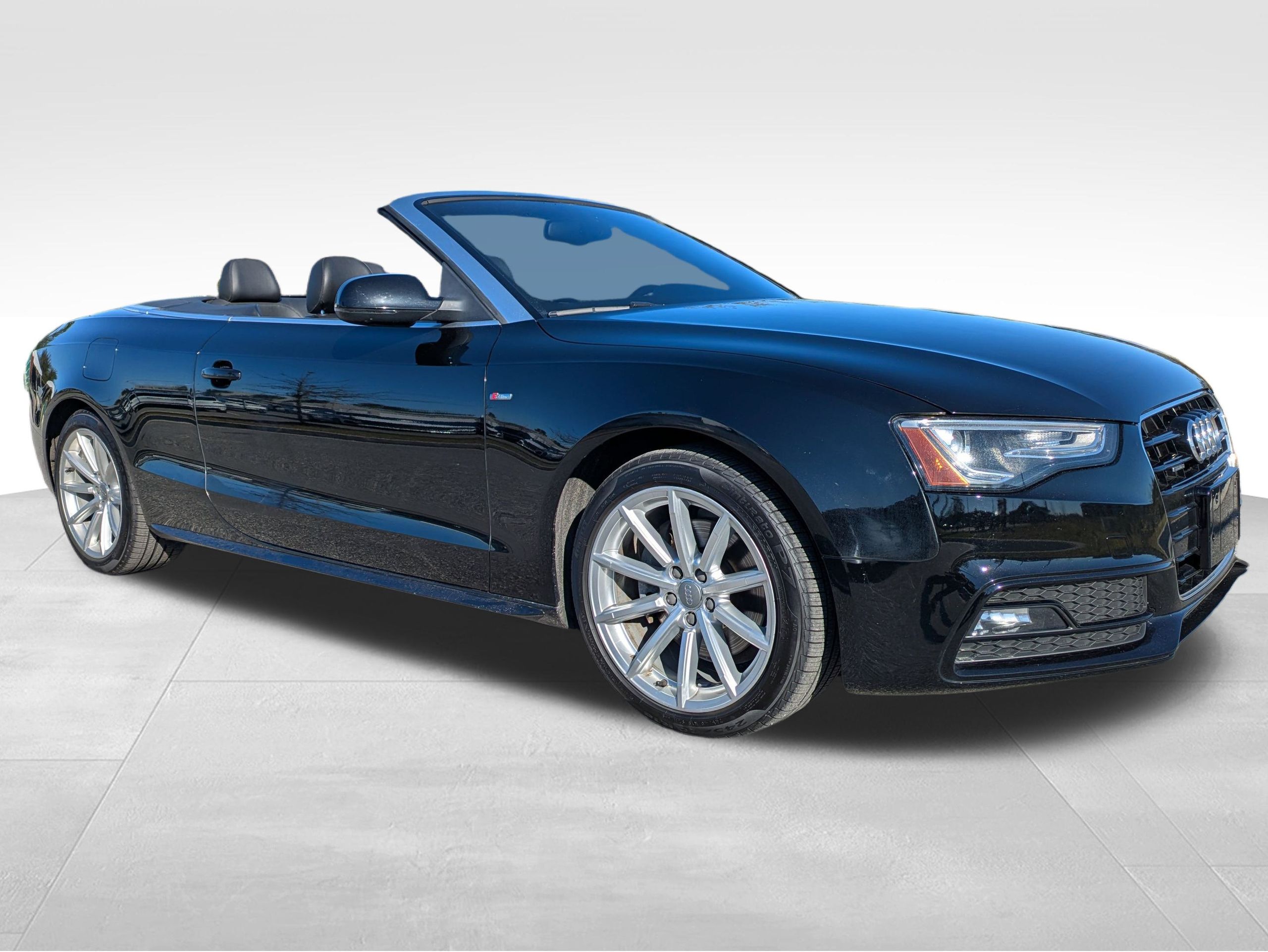 2016 Audi A5 Cabriolet Premium Plus's photo