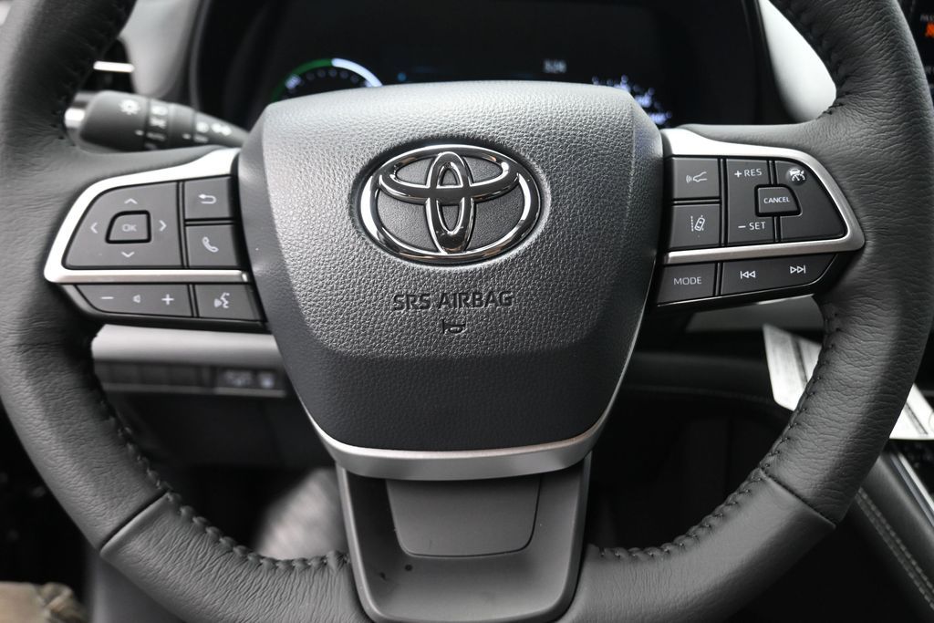 2026 Toyota Sienna XLE - 6