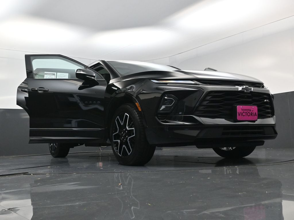 2023 Chevrolet Blazer RS Black at AutoSavvy Houston Southwest