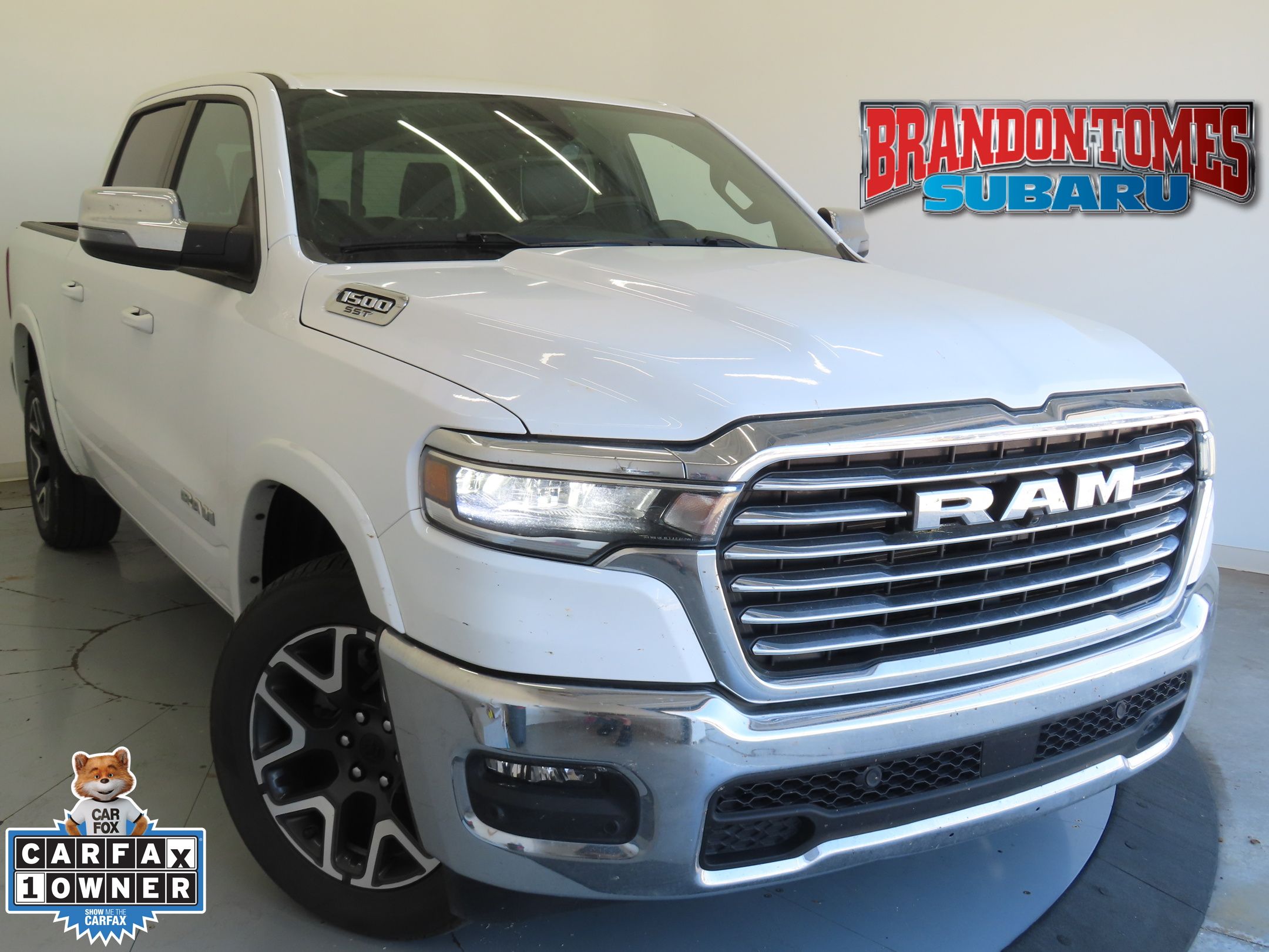 2025 RAM 1500 Laramie Crew Cab 4WD