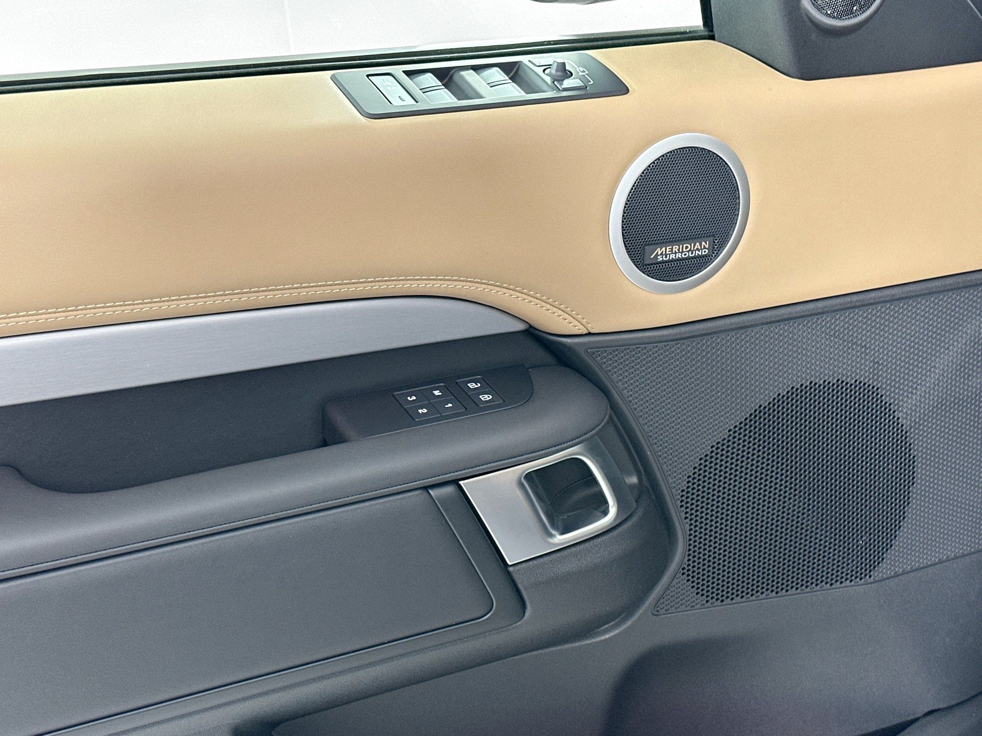new 2026 Land Rover Discovery car, priced at $87,330