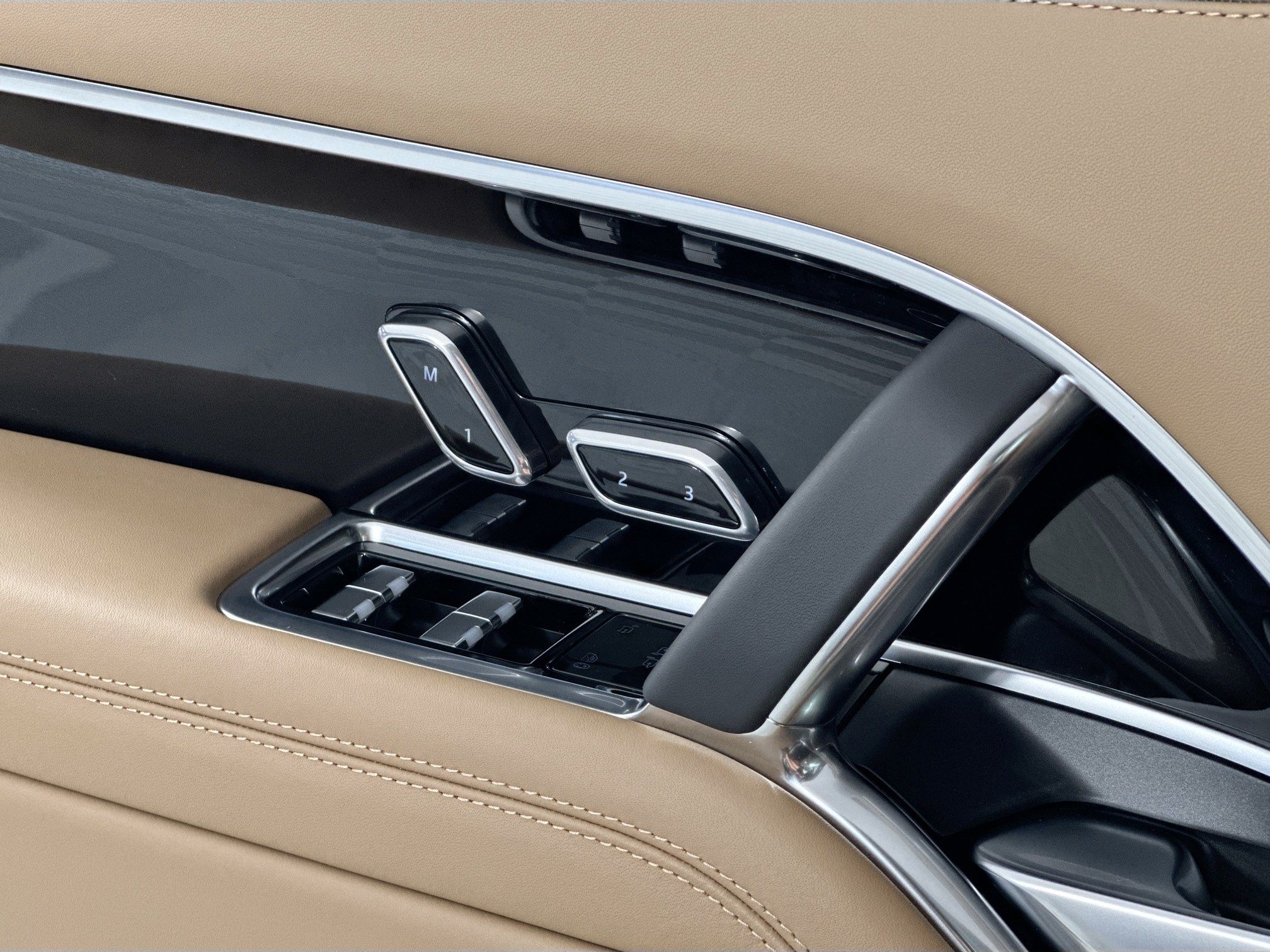 new 2026 Land Rover Range Rover car, priced at $134,055