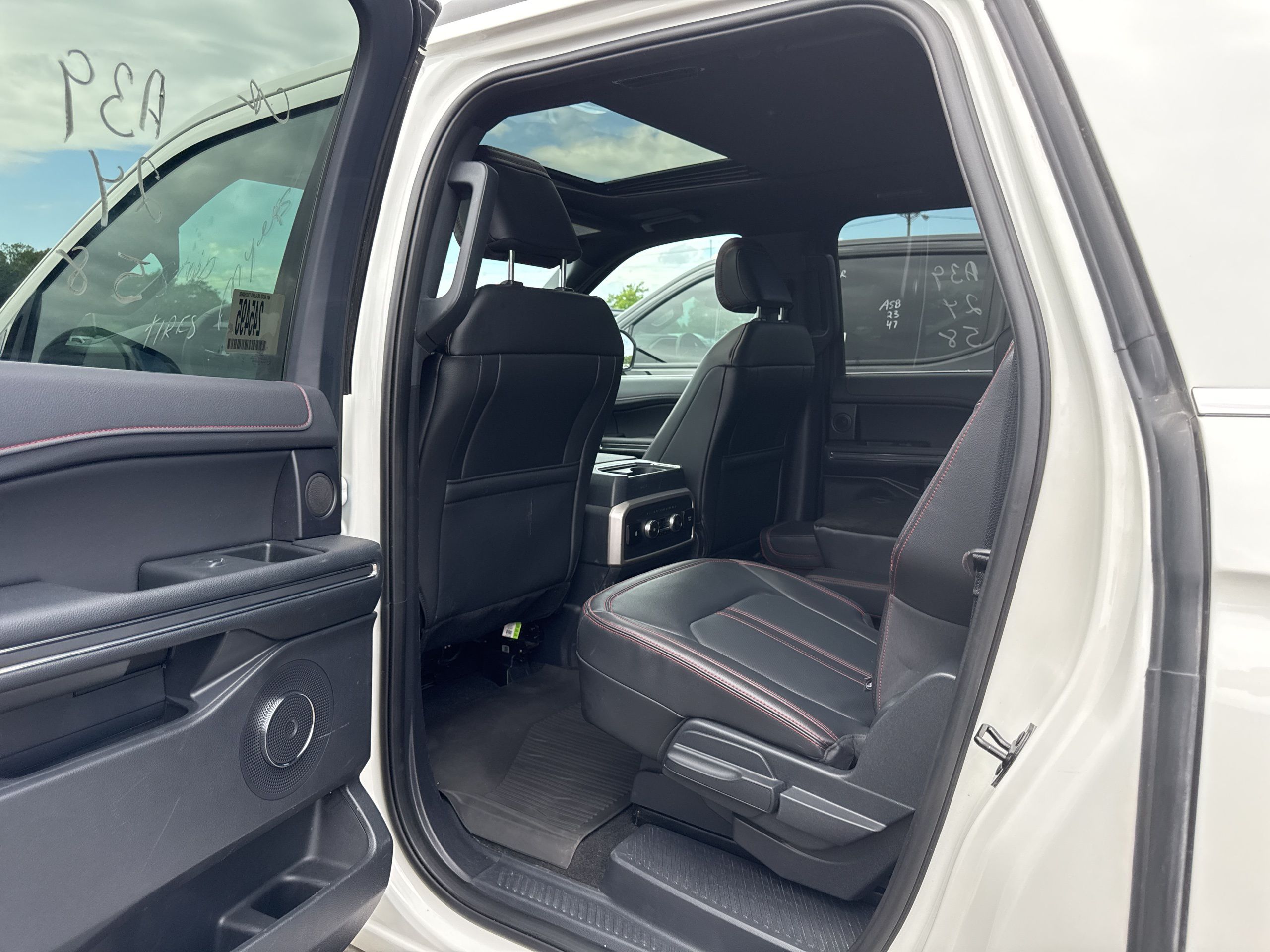Used 2024 Ford Expedition Max Limited
