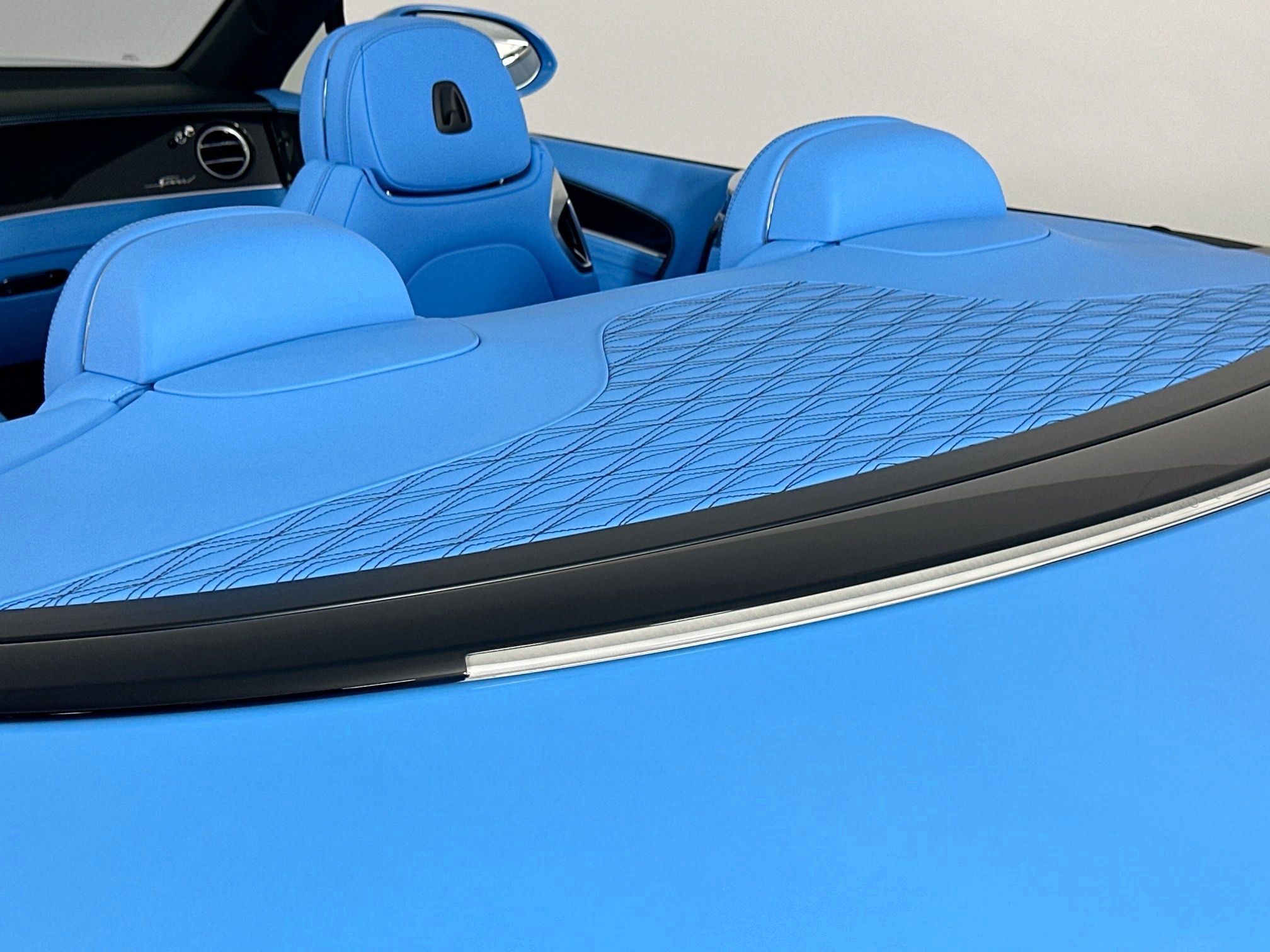 new 2025 Bentley Continental GTC car