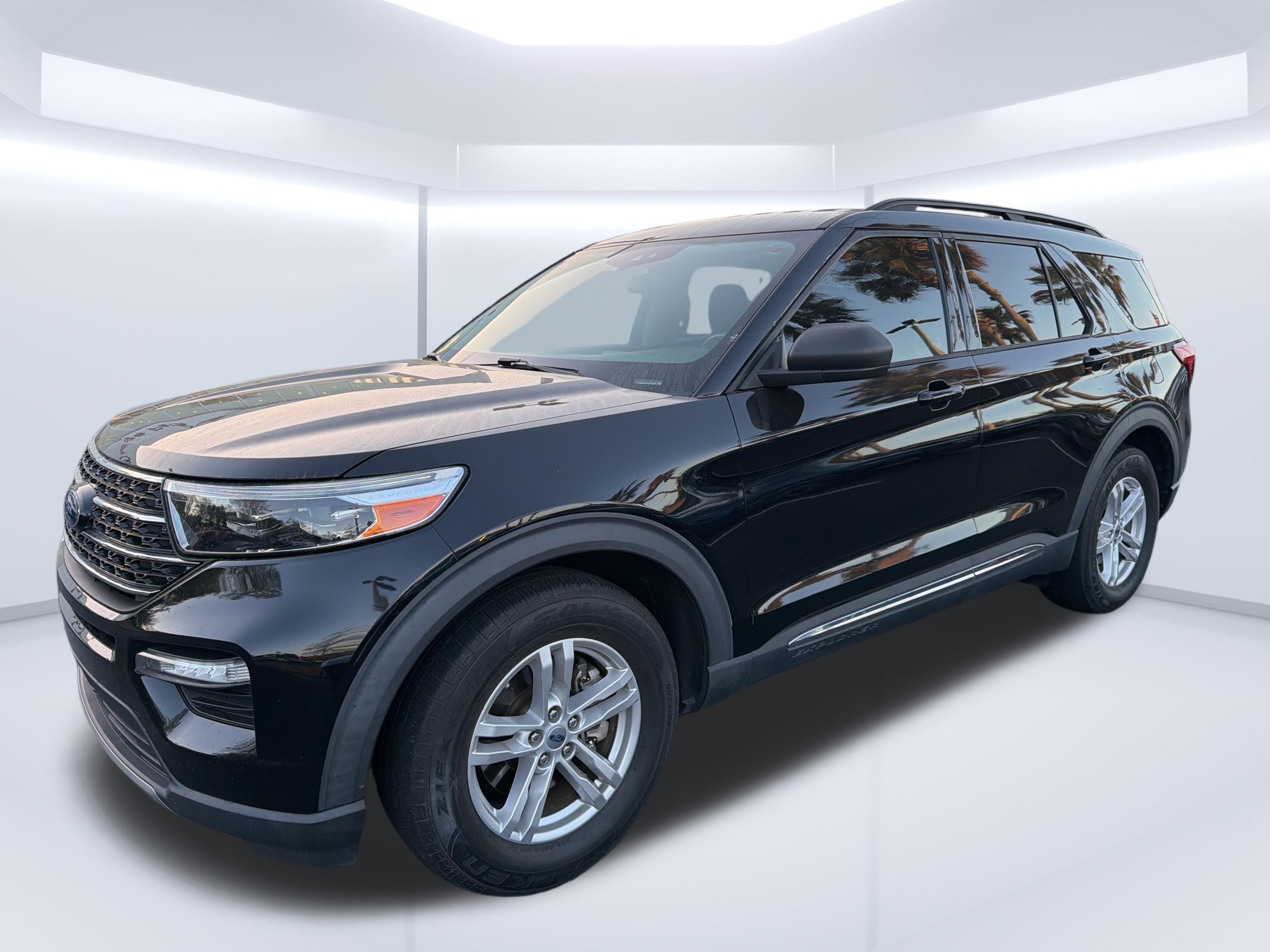 2020 Ford Explorer XLT RWD