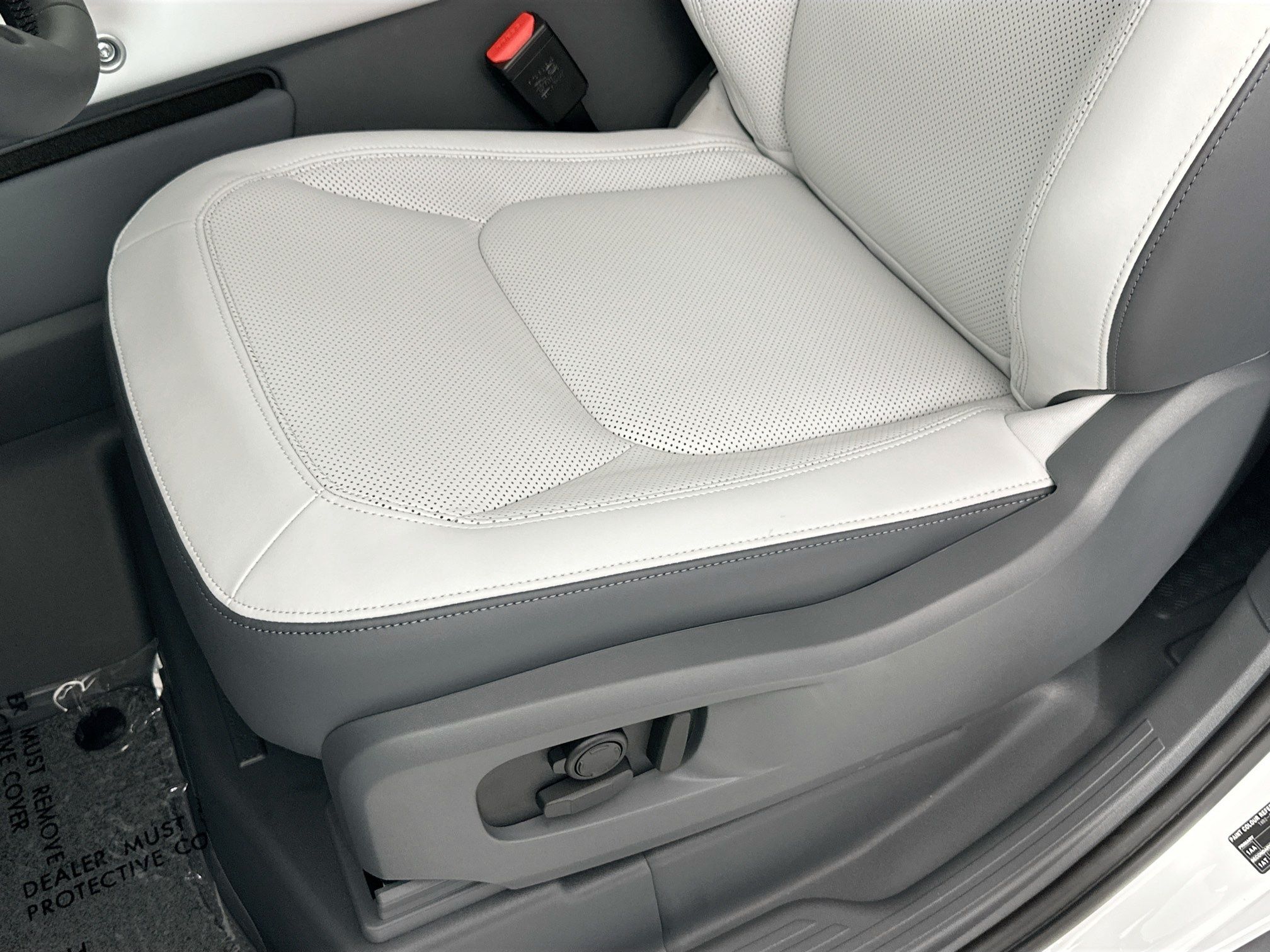 new 2026 Land Rover Defender 90 car, priced at $123,991