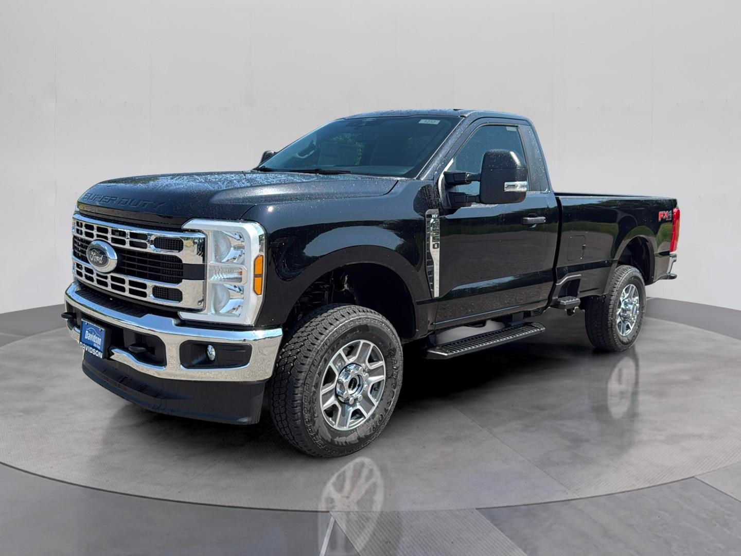 2025 Ford F-350SD XLT