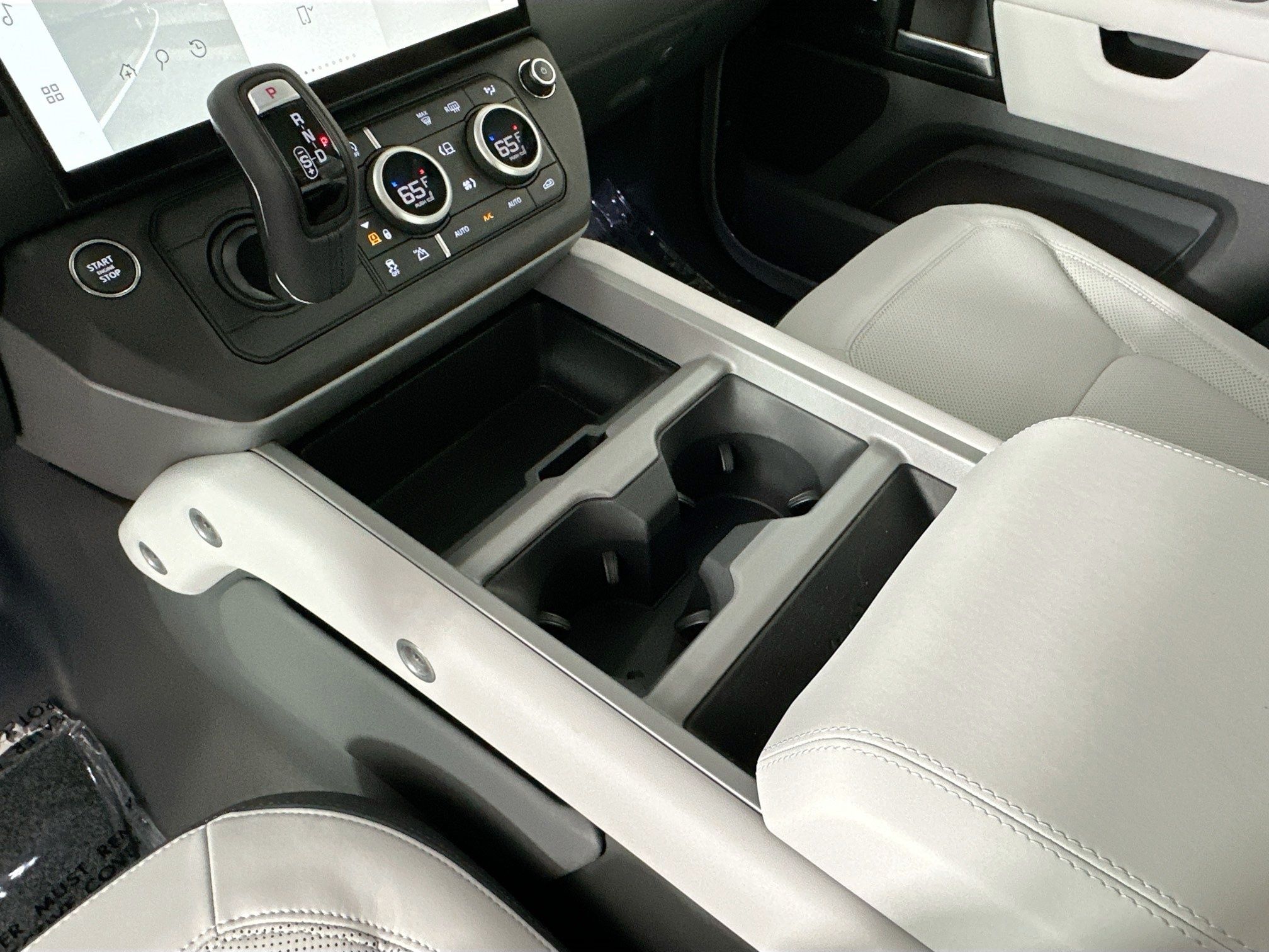 new 2026 Land Rover Defender 110 car, priced at $101,321