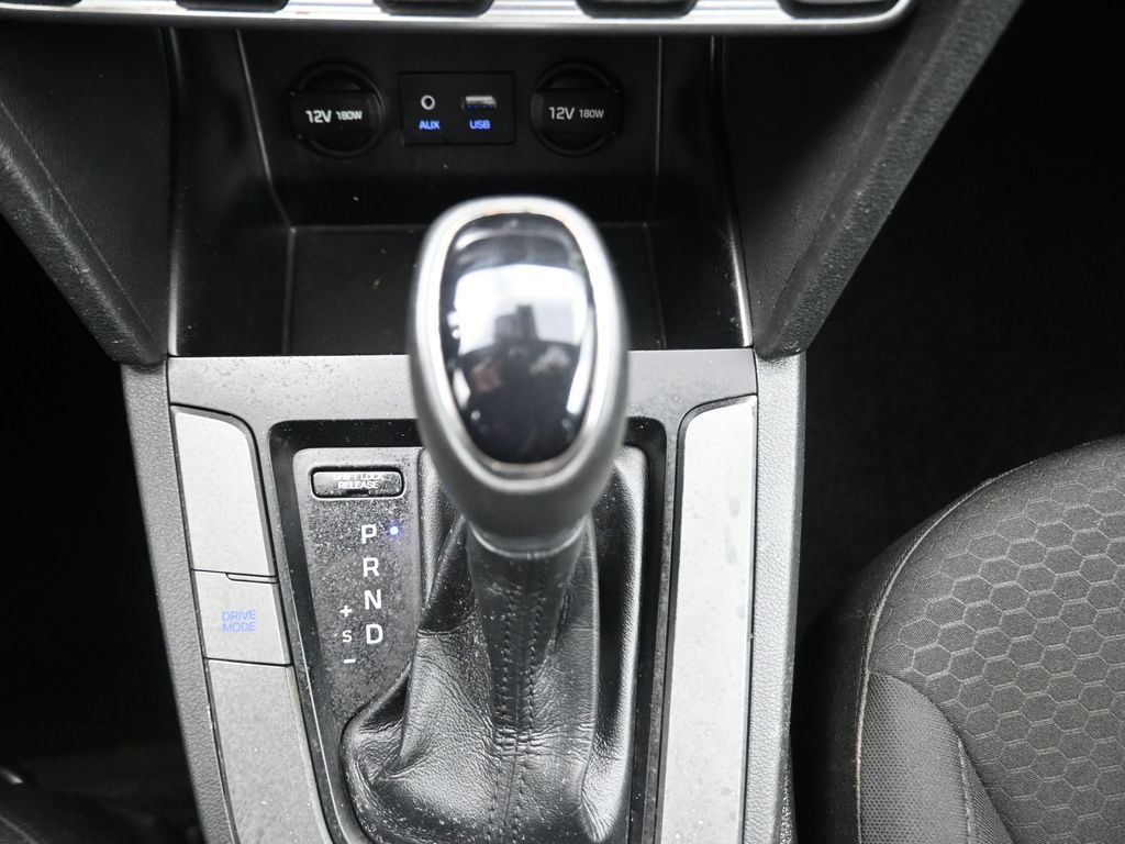 2020 Hyundai Elantra SEL White at Baytown Hyundai