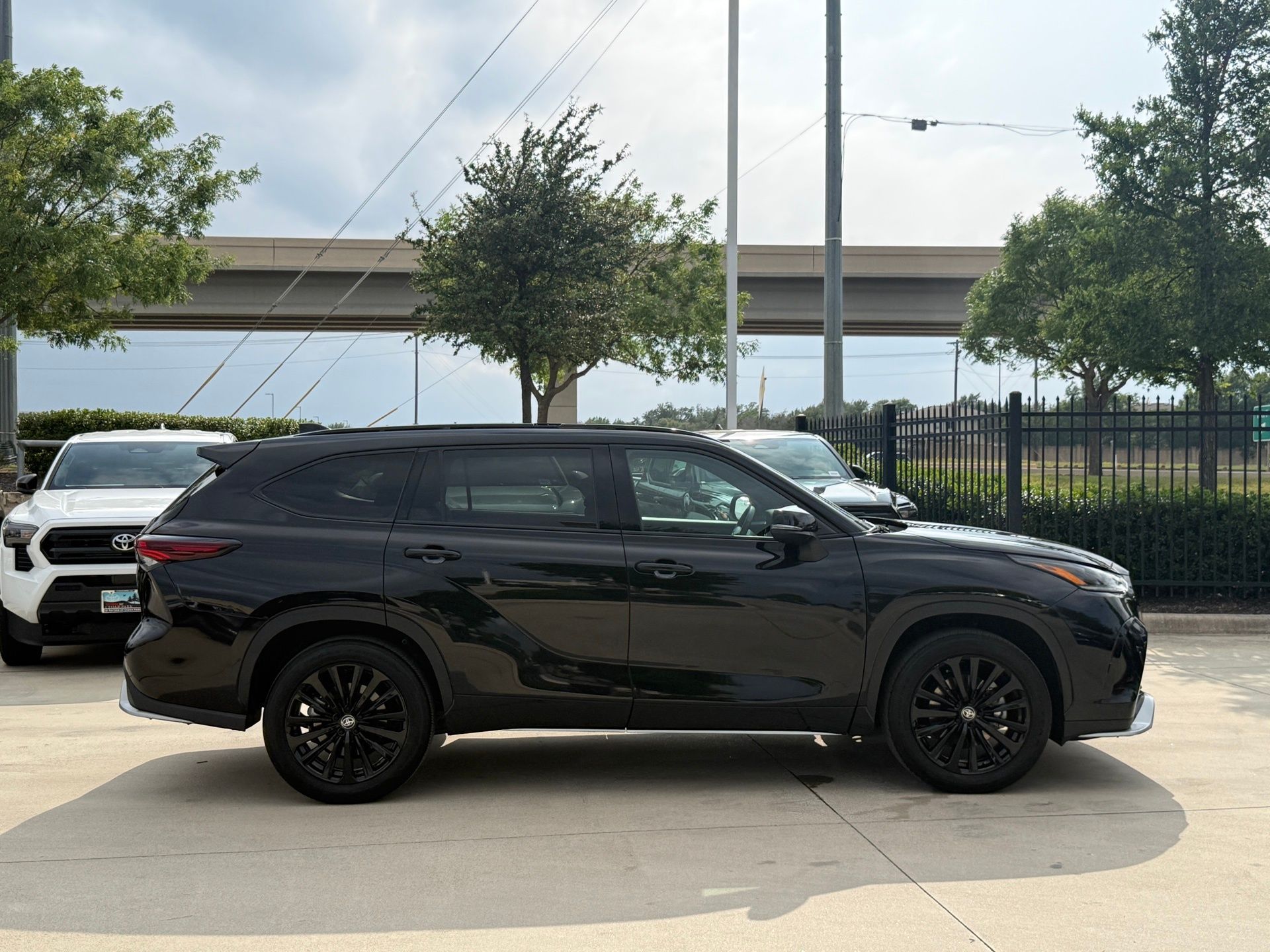 2025 Toyota Highlander XSE Black at Don McGill Toyota