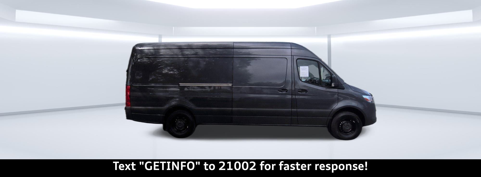 Mercedes-Benz 2023 Sprinter 2500 Crew 170 WB High Roof