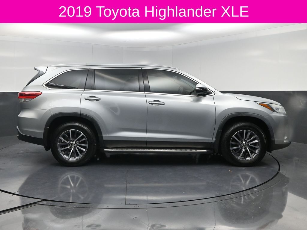 2019 Toyota Highlander XLE Silver at DeMontrond Mazda