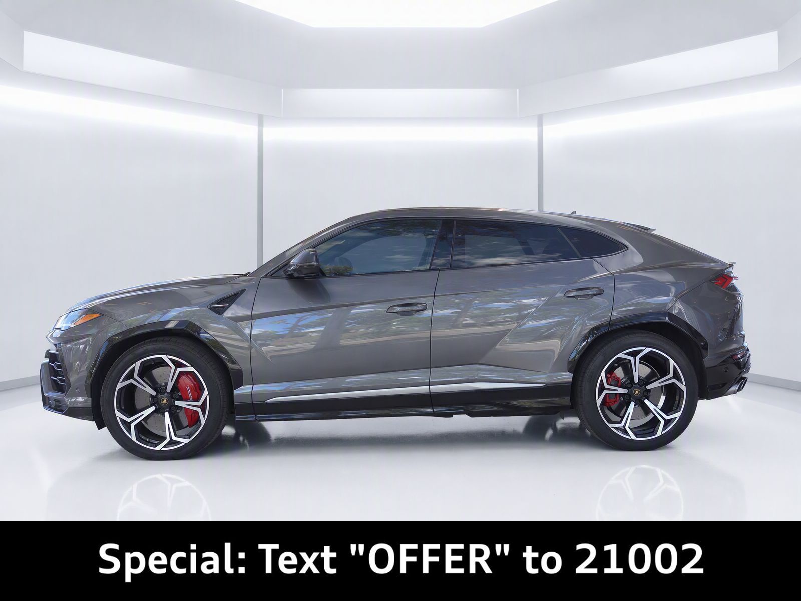 2021 Lamborghini Urus Base - Photo 6